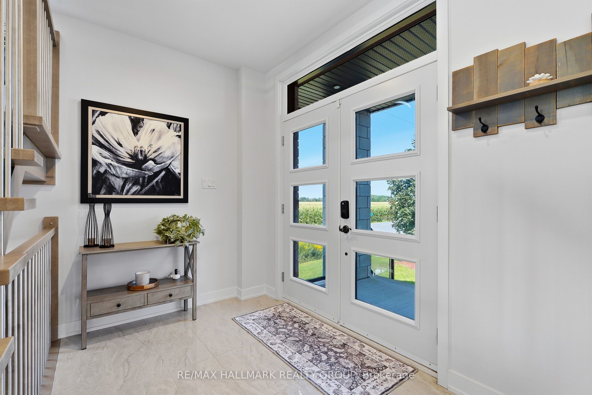 300 Dore Street Property Photo 6