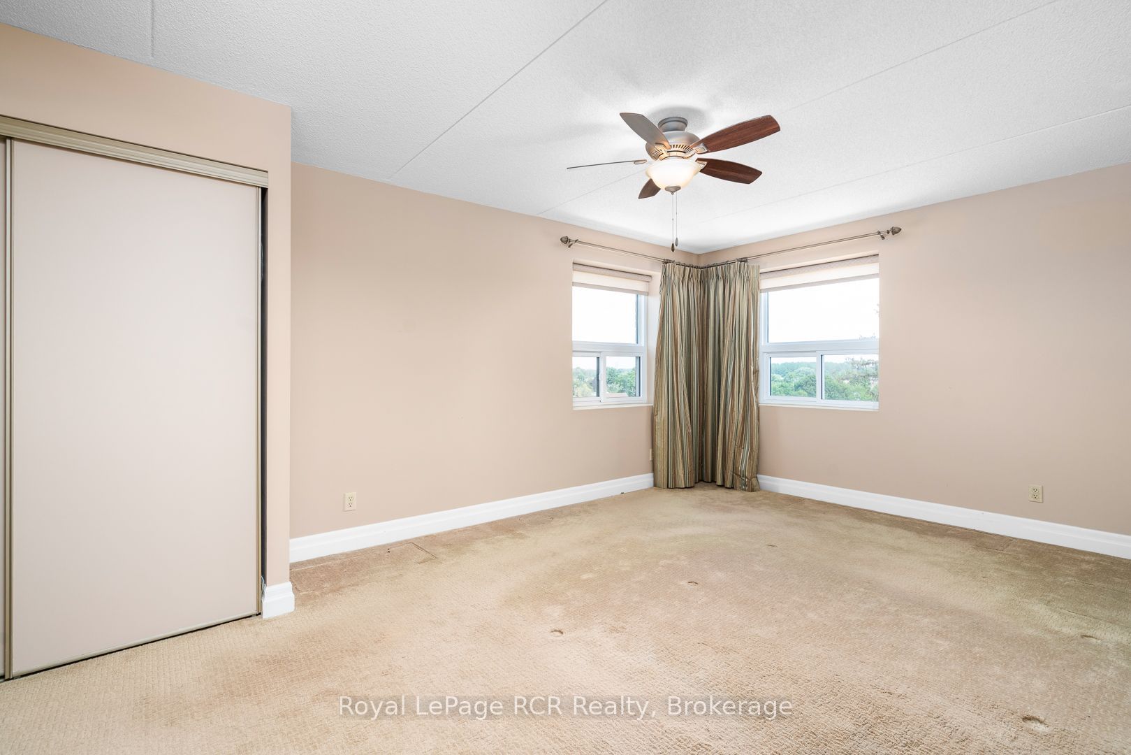 536 11th Avenue 606 Property Photo 20