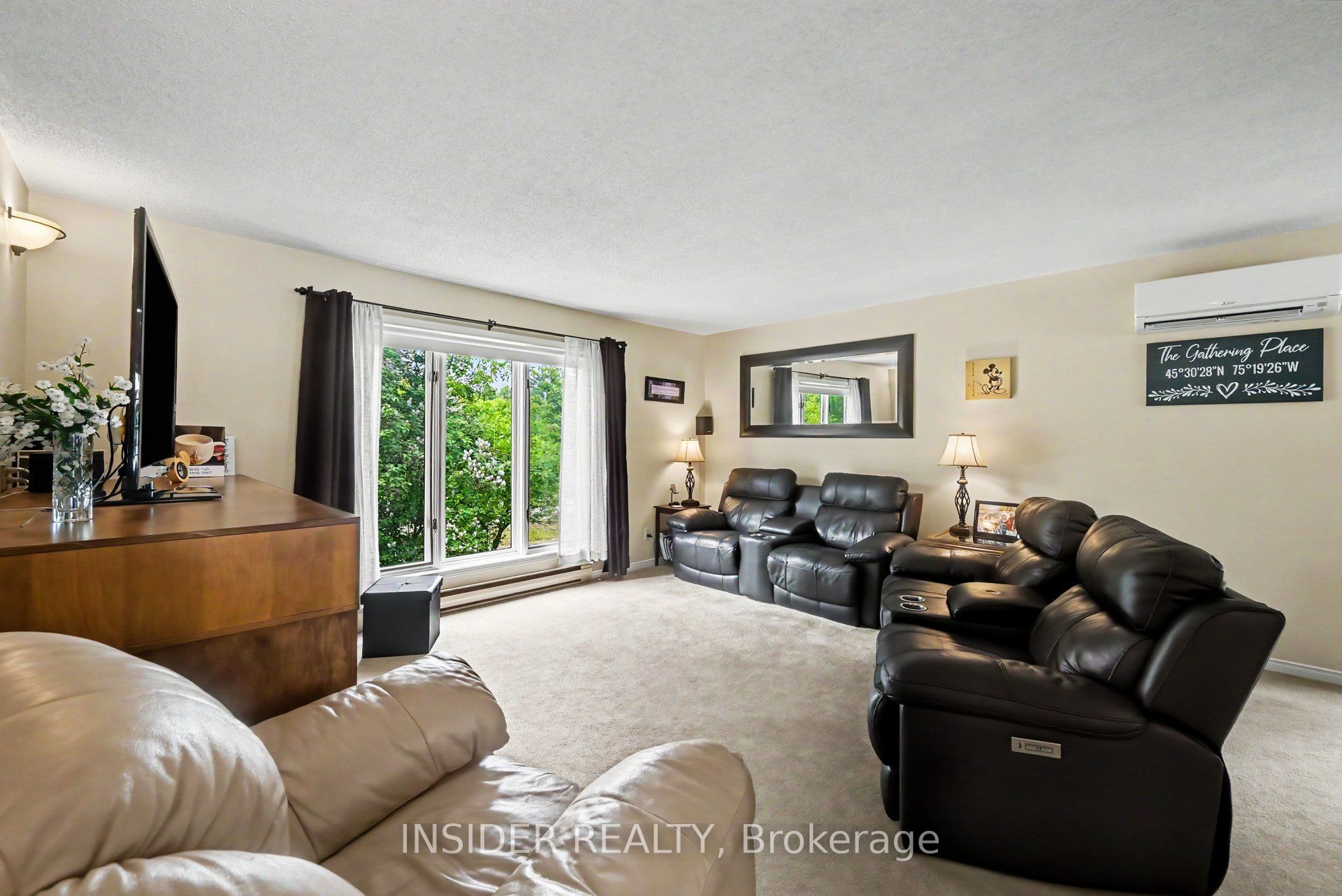 1887 Canaan Road Property Photo 6