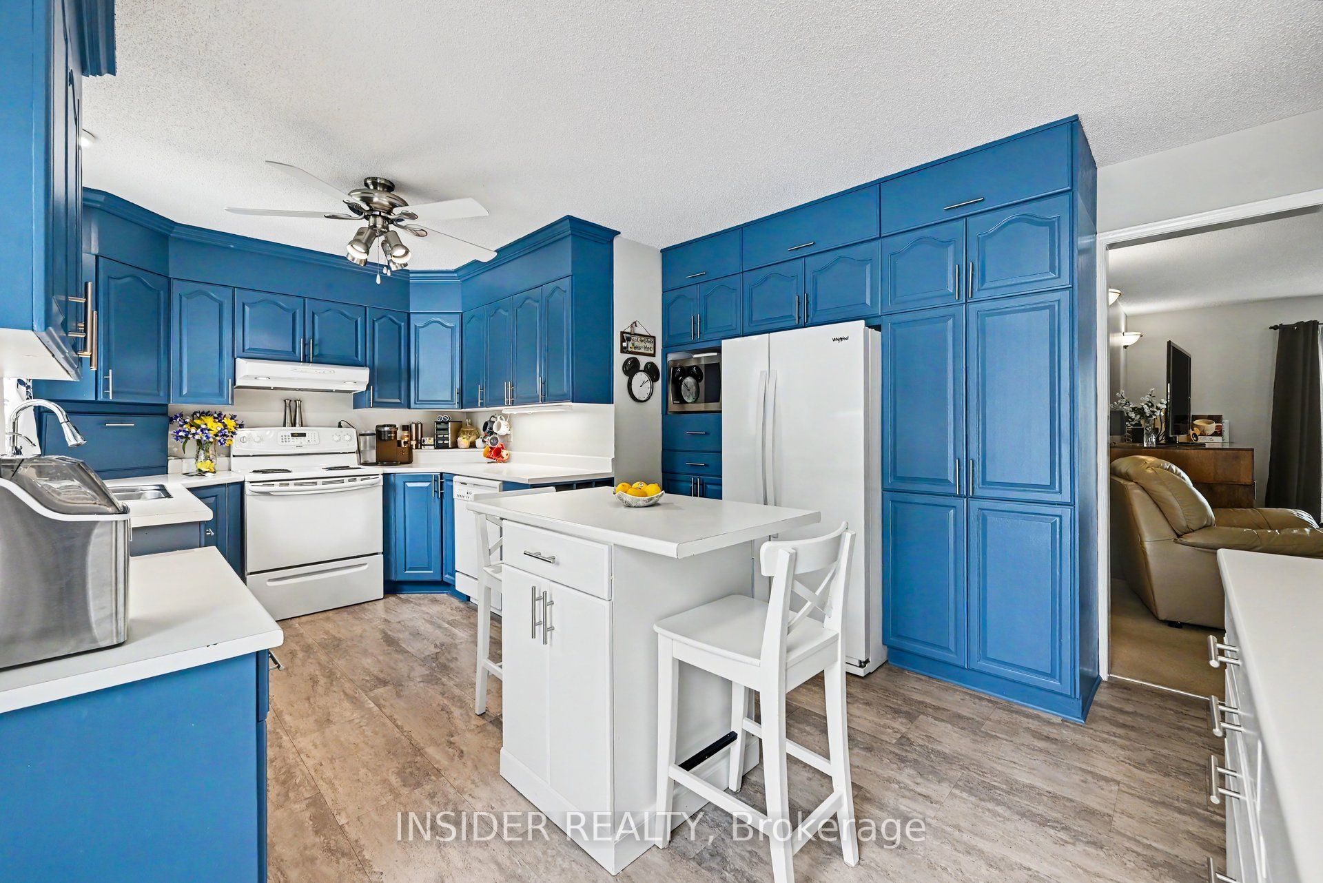 1887 Canaan Road Property Photo 10