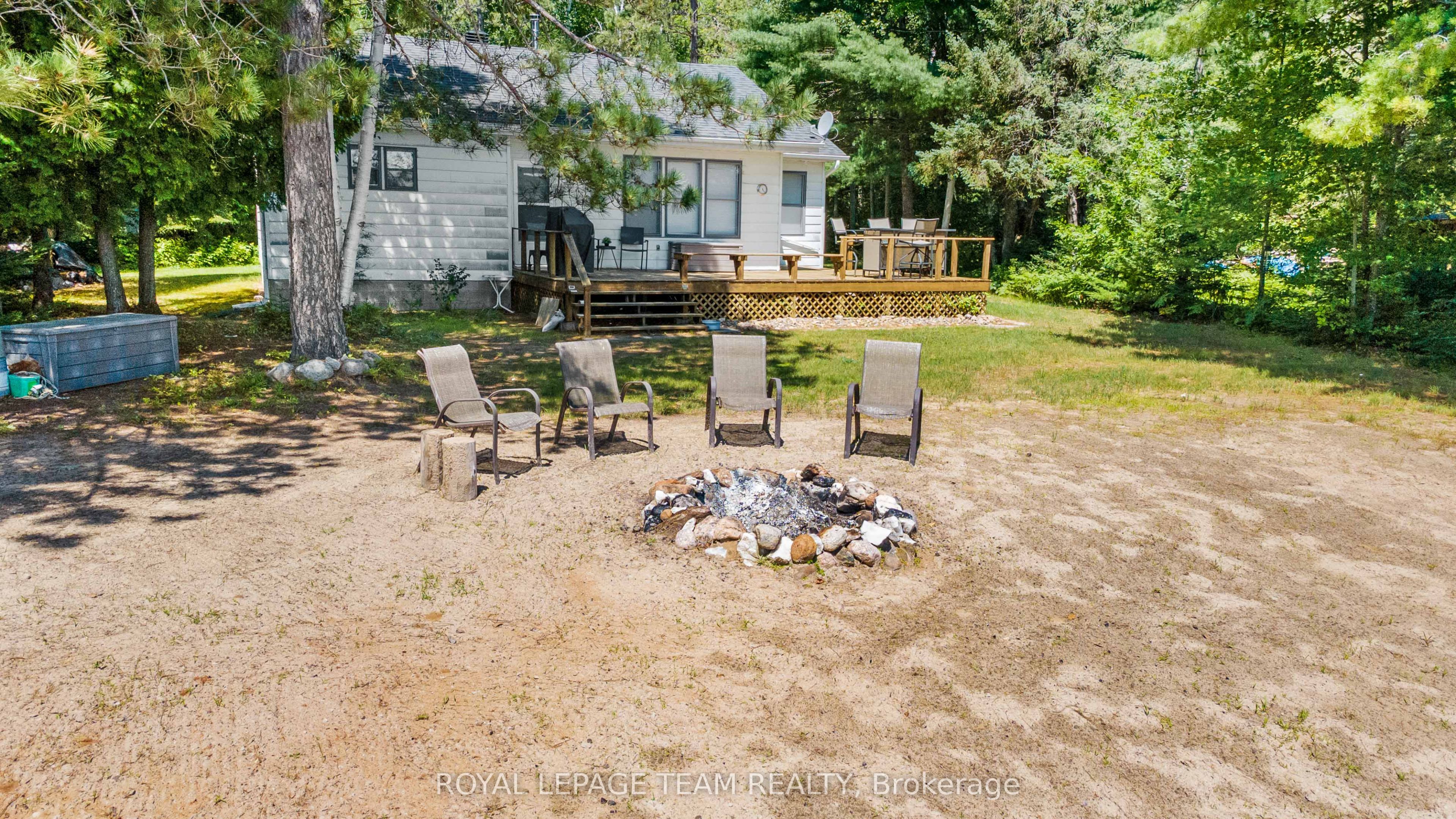 302 Long Lake Road Property Photo 13