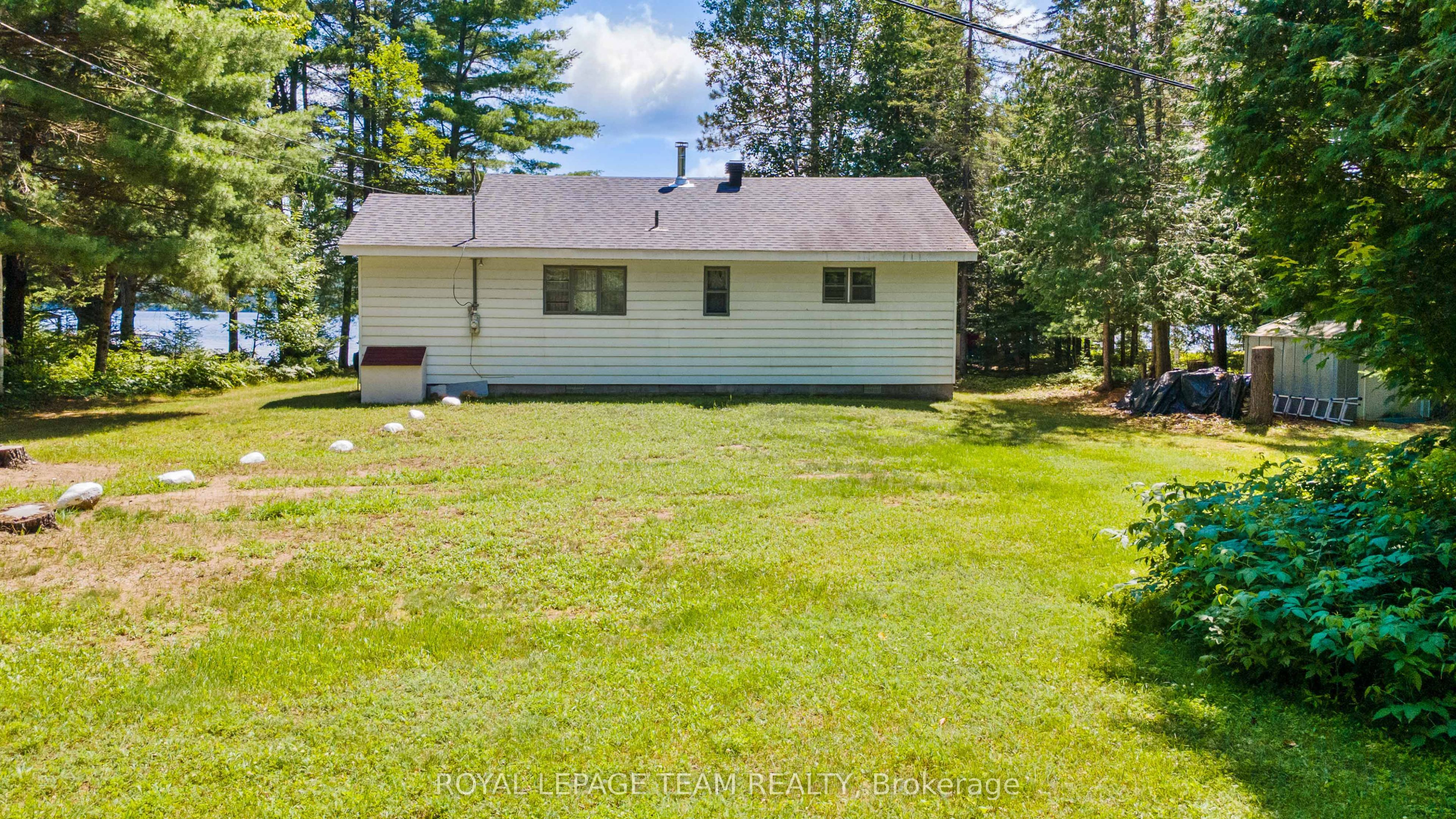 302 Long Lake Road Property Photo 14
