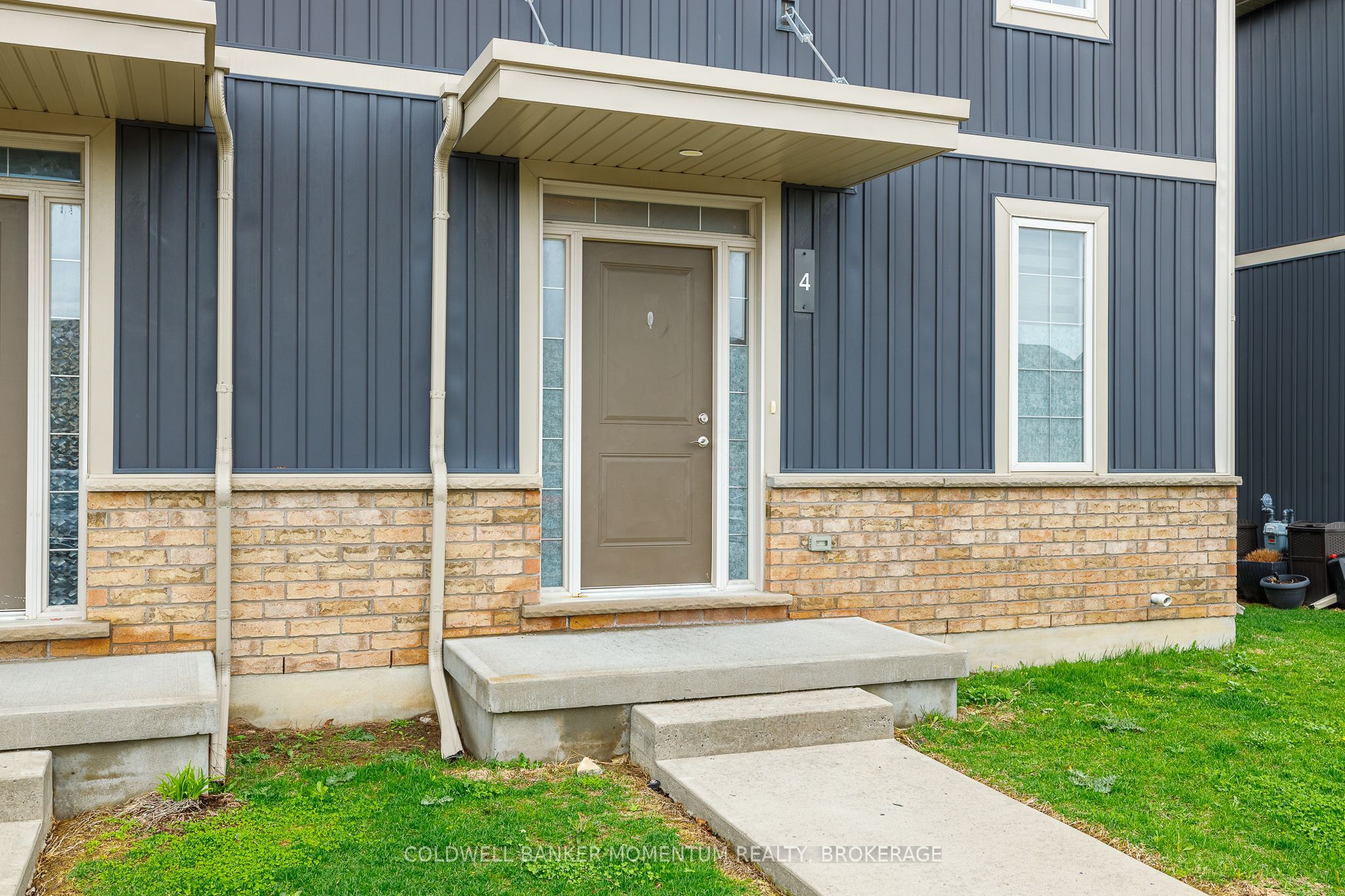 18 Corbin Street 4 Property Photo 5
