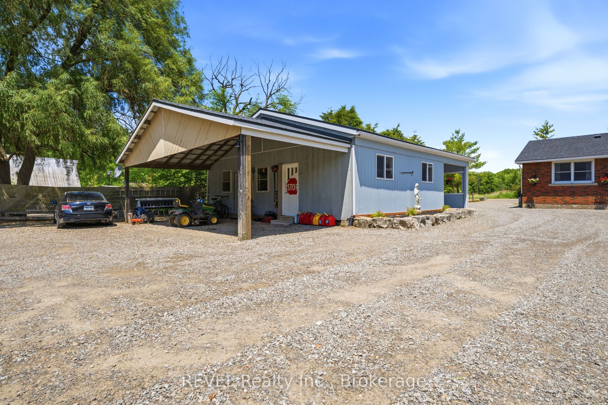 8238 Concession 5 Road Property Photo 12