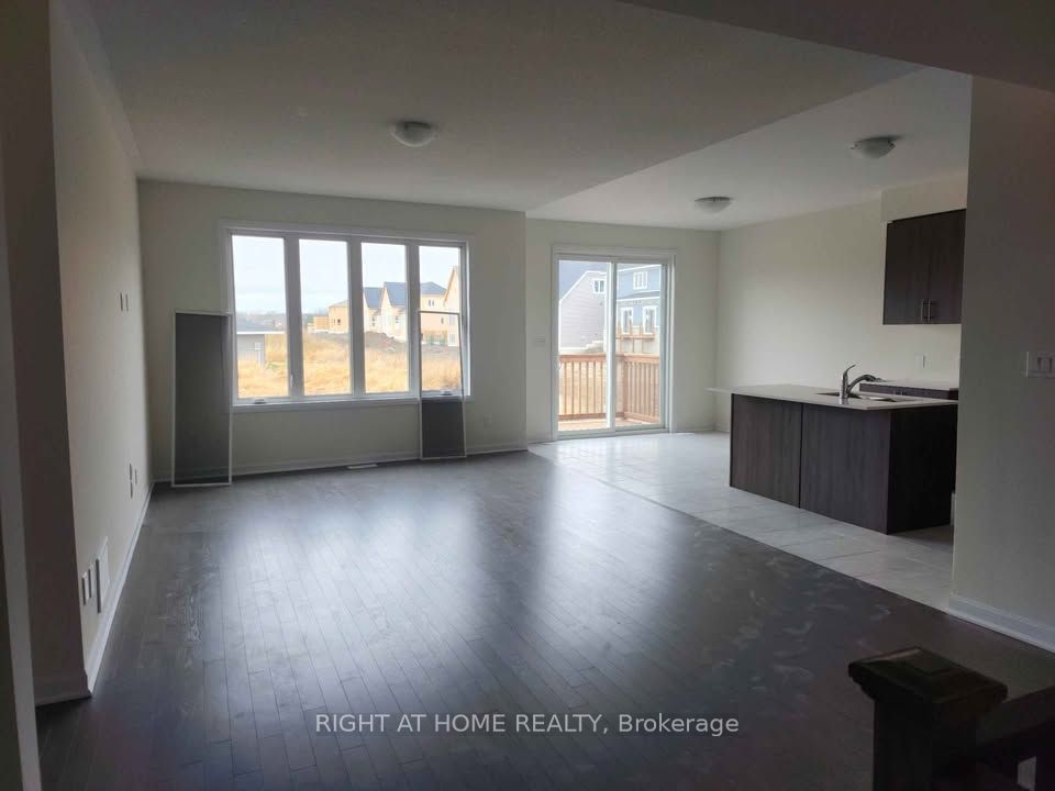 13 Oakmont Drive Property Photo 4