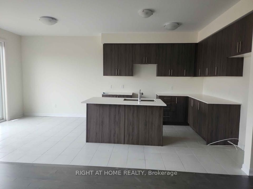 13 Oakmont Drive Property Photo 6