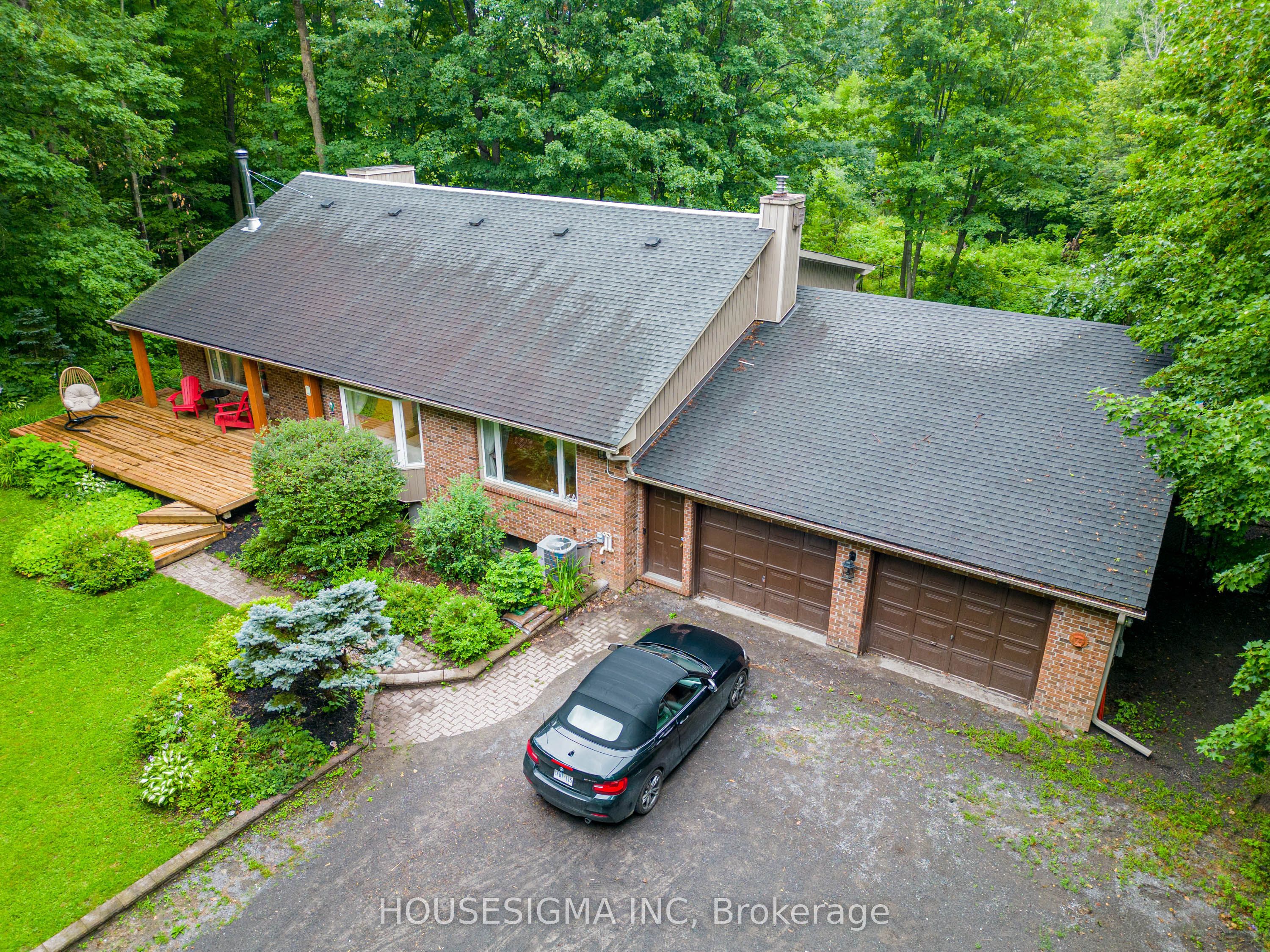 1437 Huntmar Drive Property Photo 3