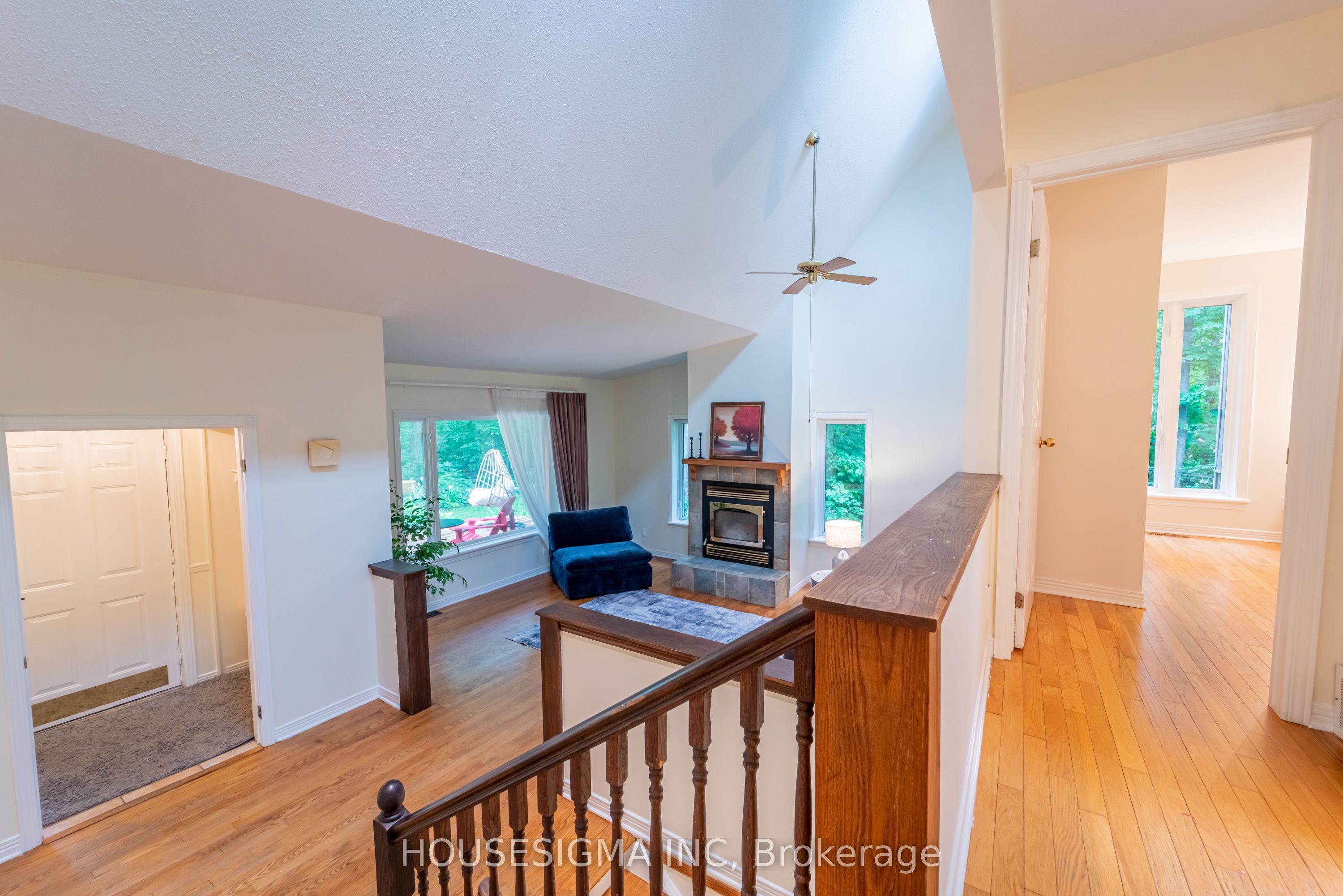 1437 Huntmar Drive Property Photo 19