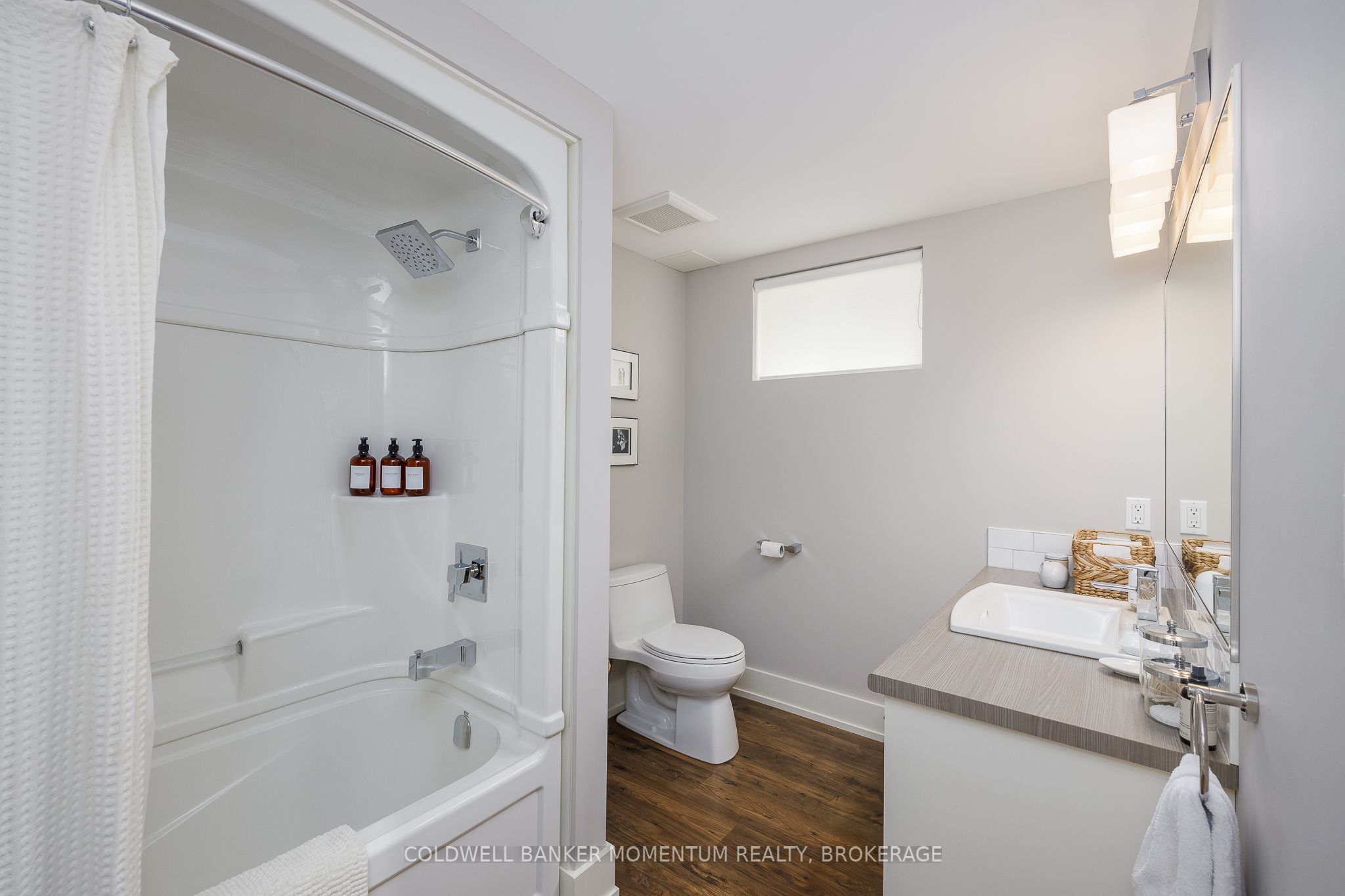 15 Virginia Street Property Photo 36