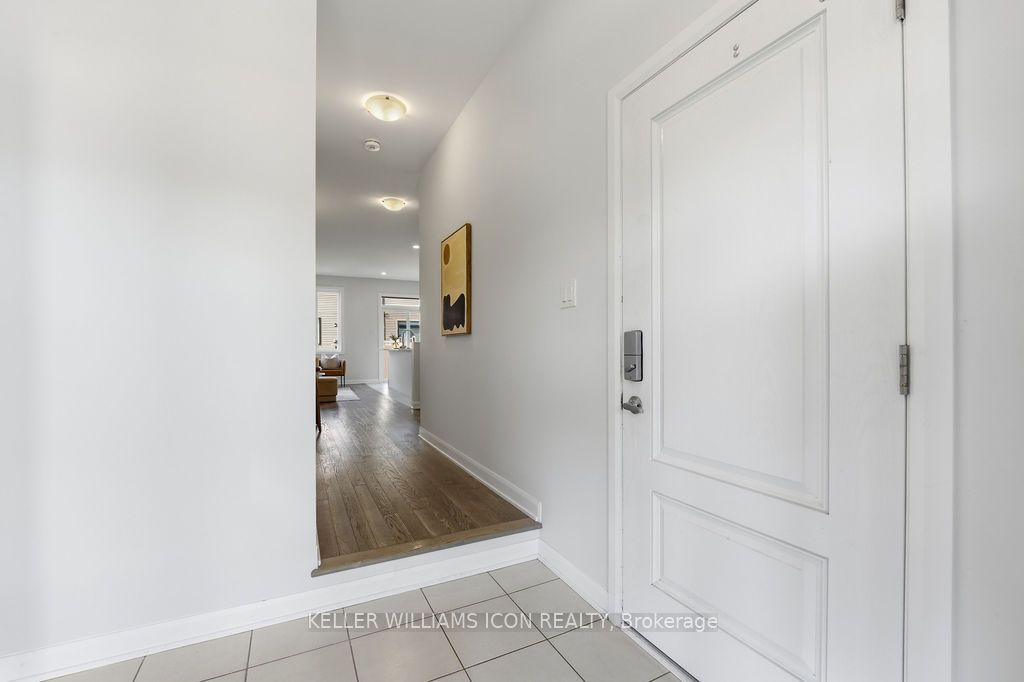 301 Drumlish Lane Property Photo 6
