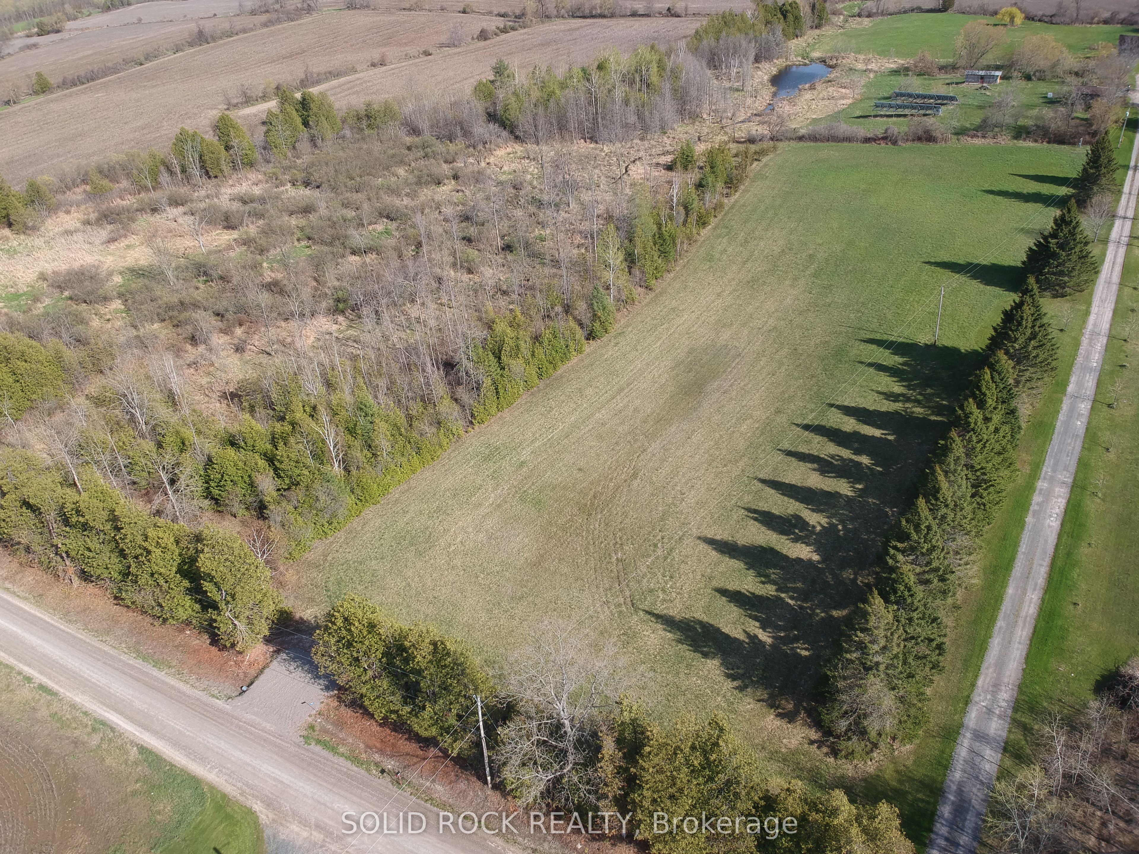3711 10th Line East Property Photo 3