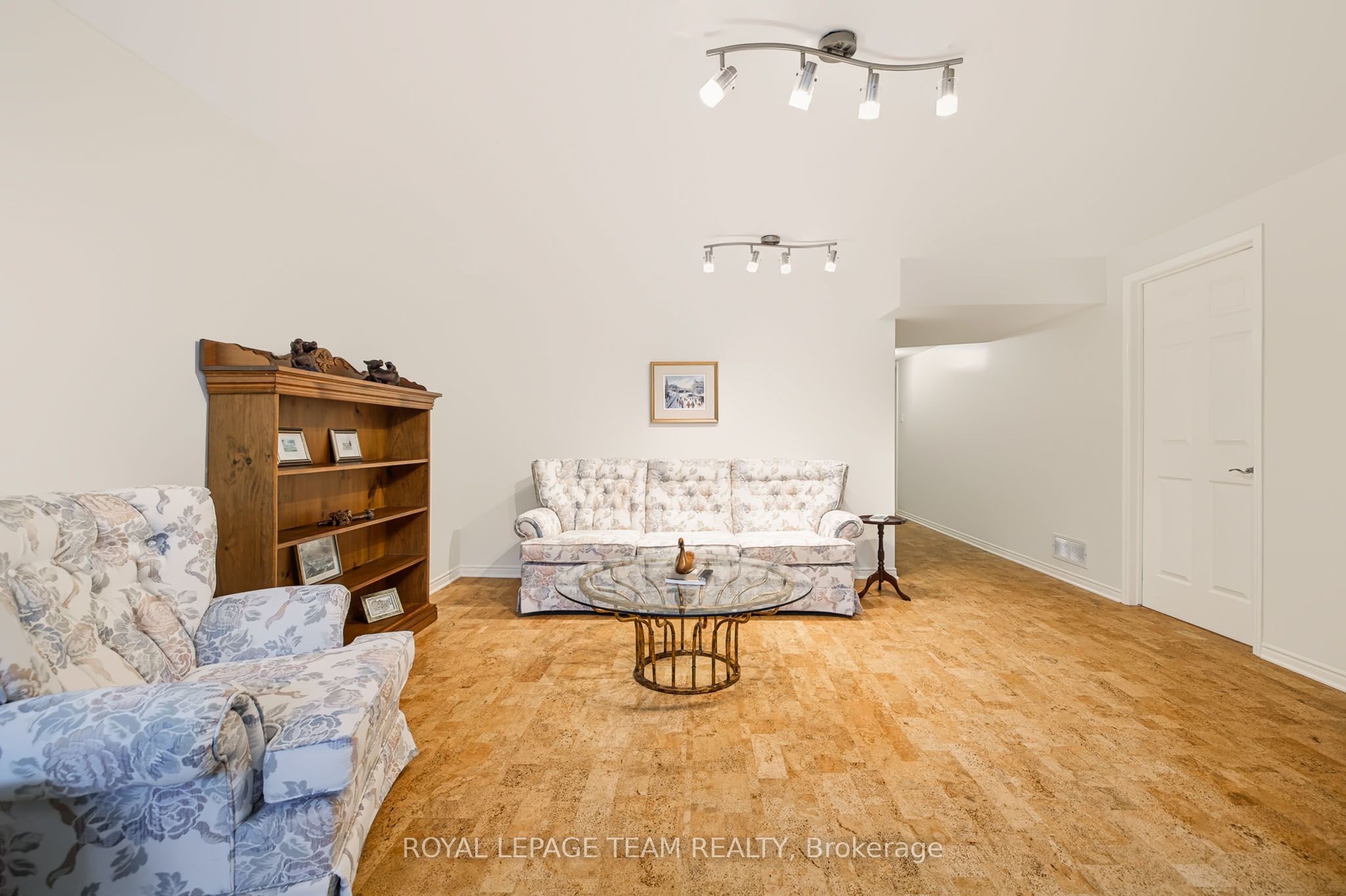 19 Pine Needles Court Property Photo 31