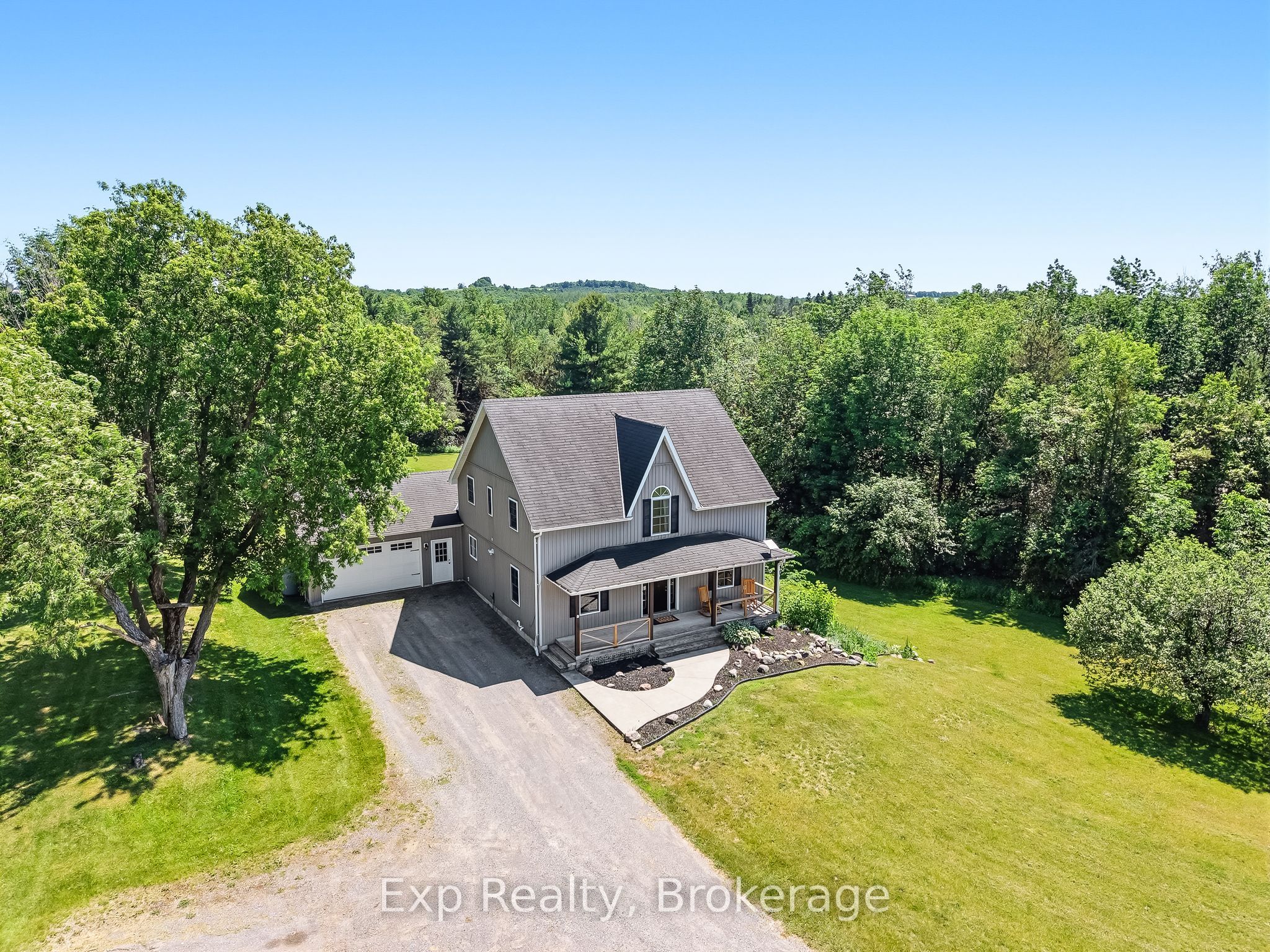 897 Dingman Road Property Photo 1
