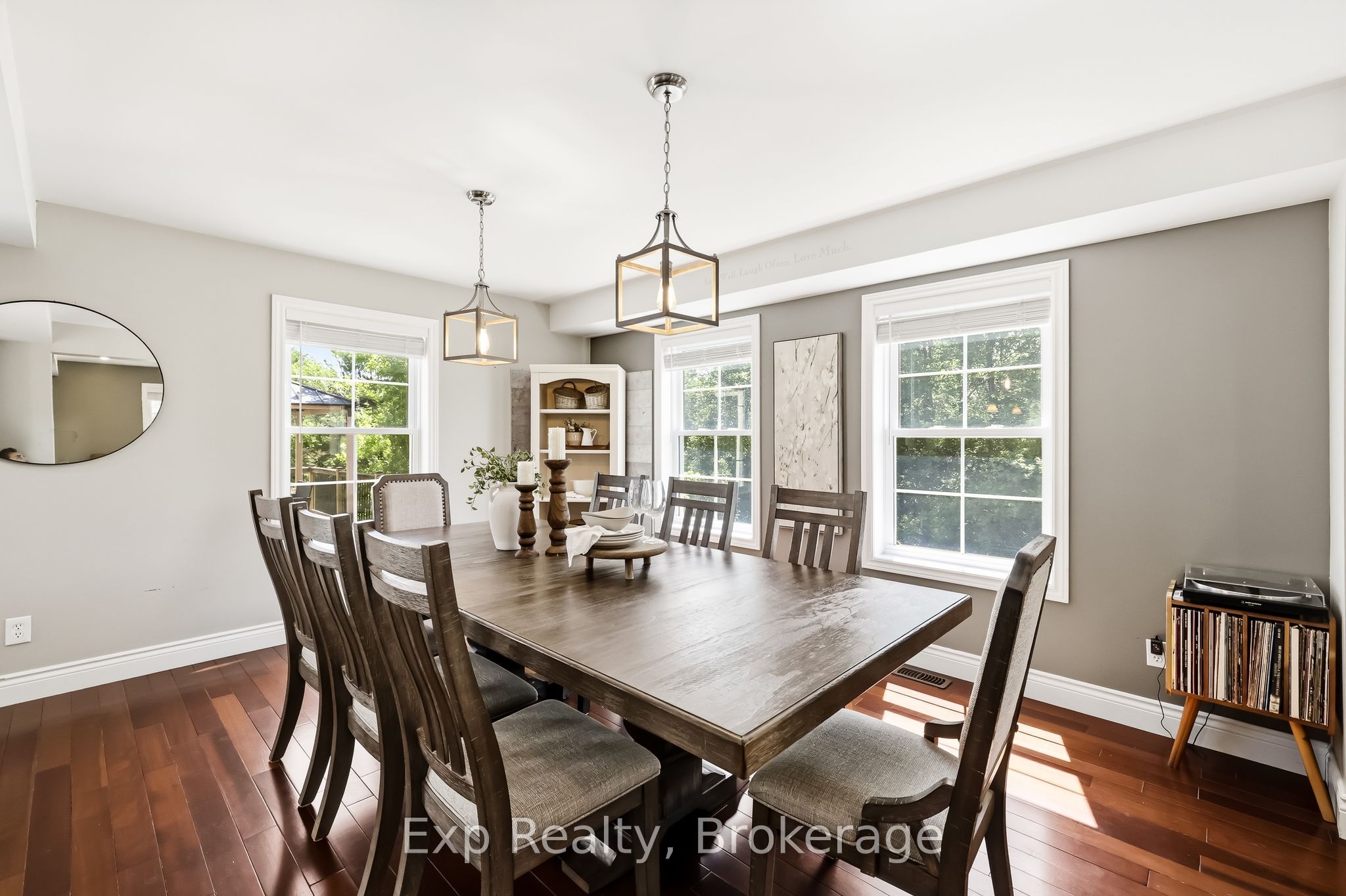 897 Dingman Road Property Photo 11