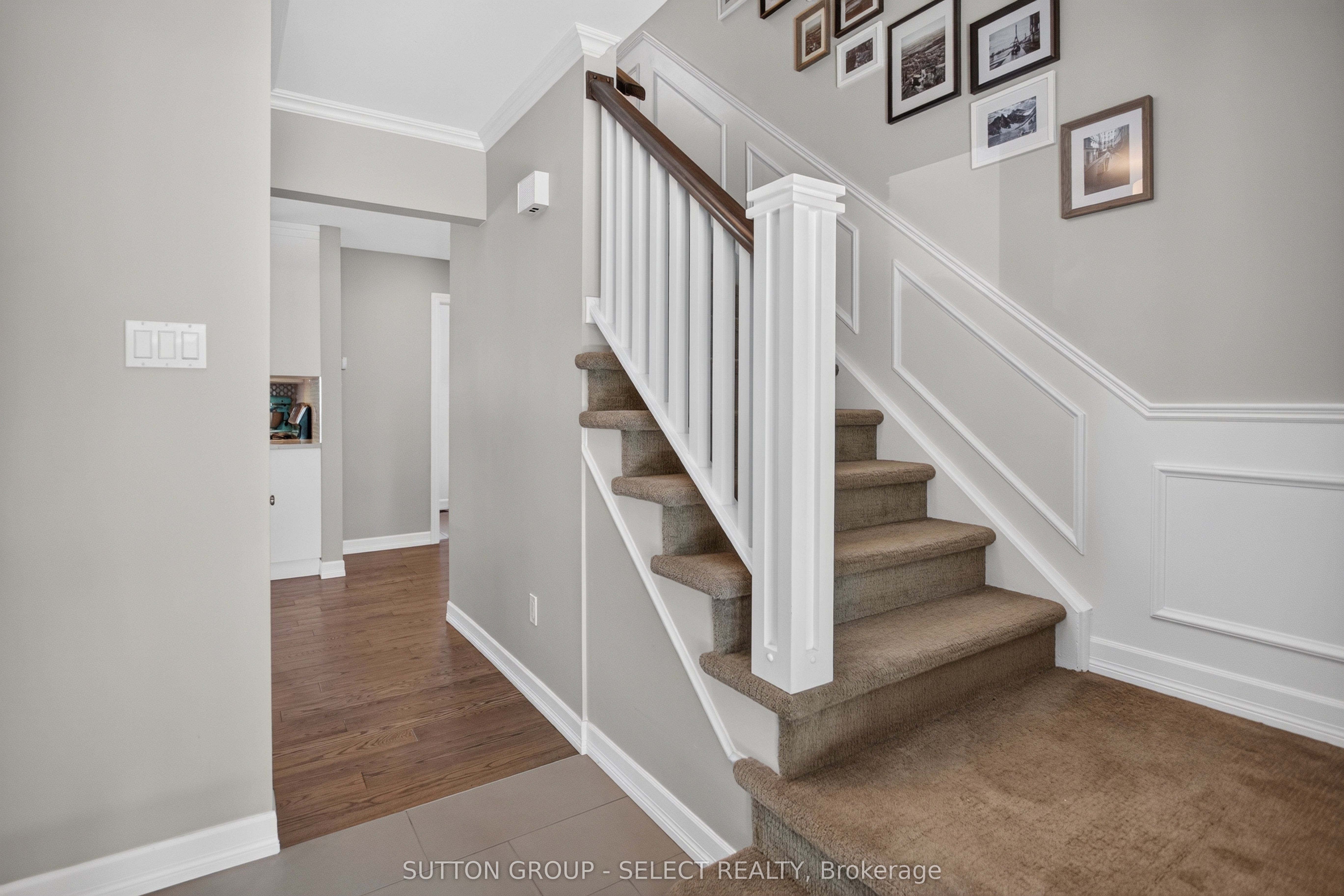 25 Havenridge Crescent Property Photo 9