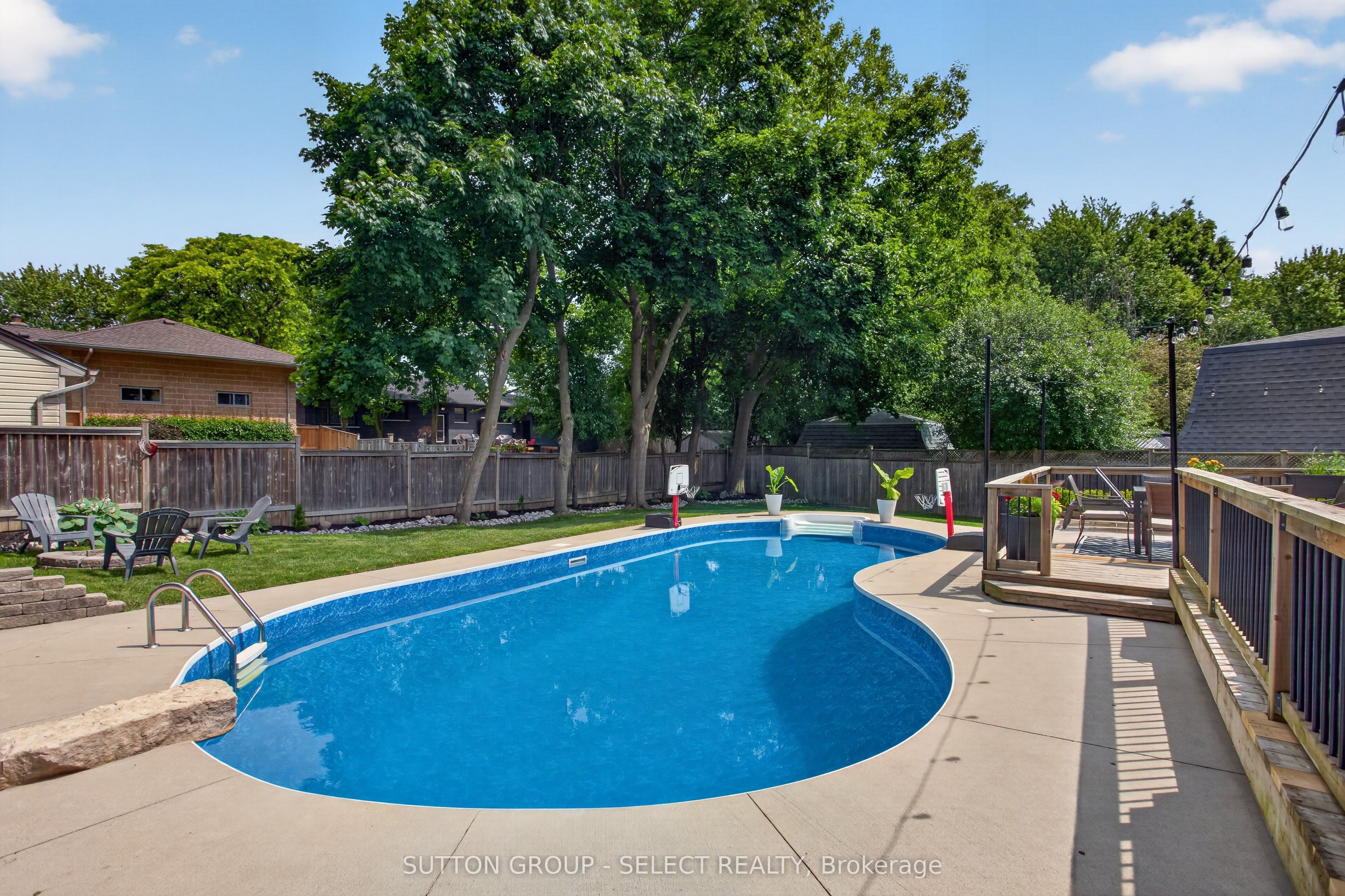 25 Havenridge Crescent Property Photo 41
