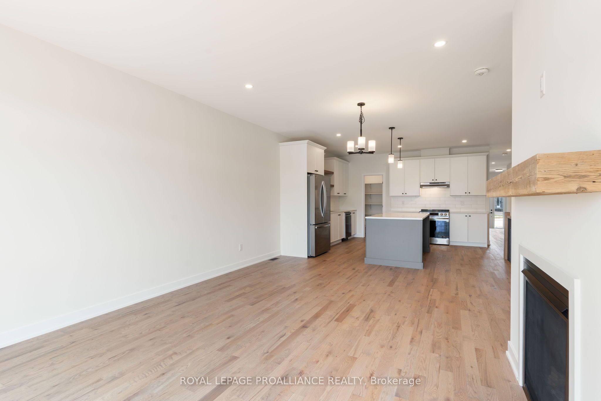 1076 Moore Street Property Photo 30