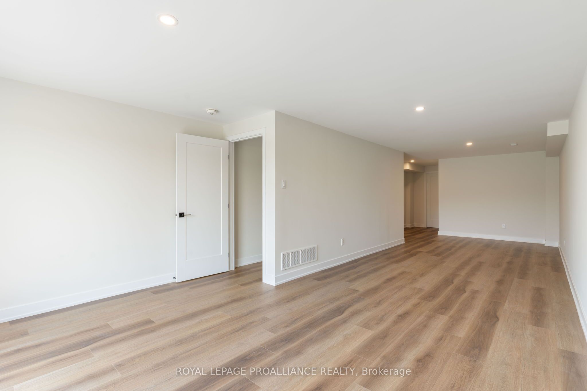 1076 Moore Street Property Photo 39