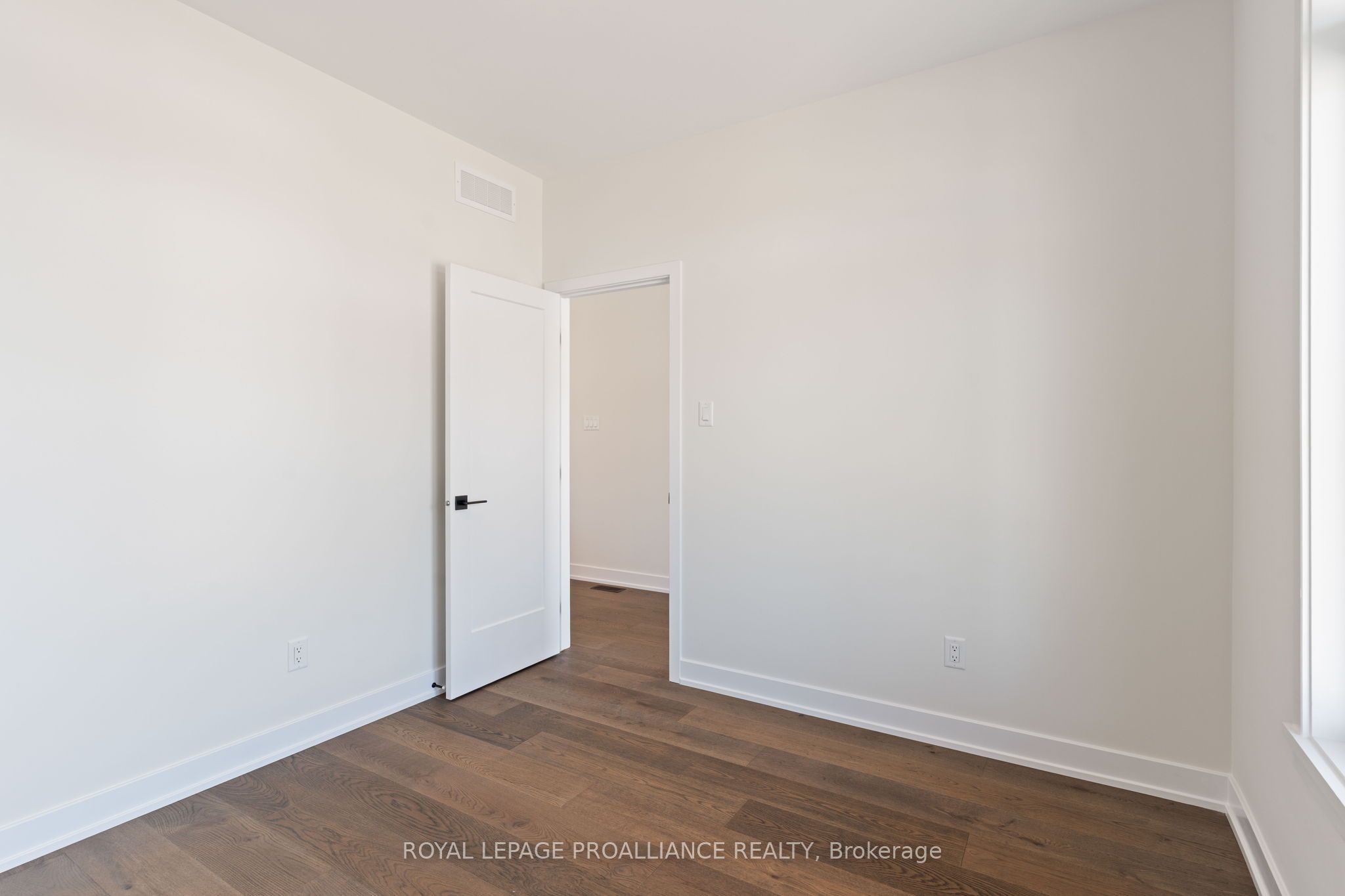1054 Turner Drive Property Photo 12