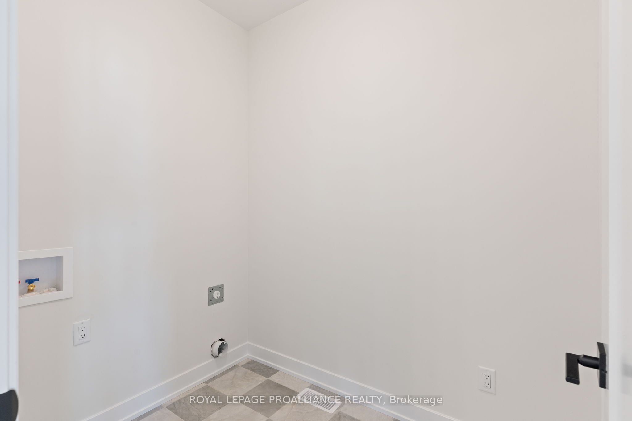 1054 Turner Drive Property Photo 27