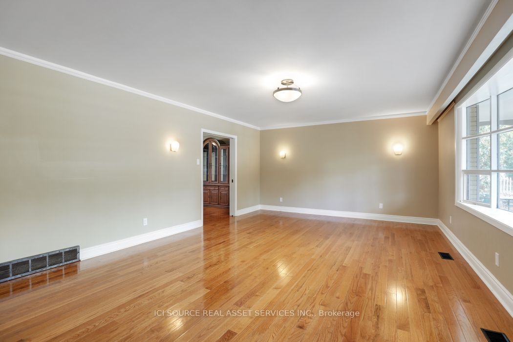 1371 Kilborn Avenue Property Photo 11