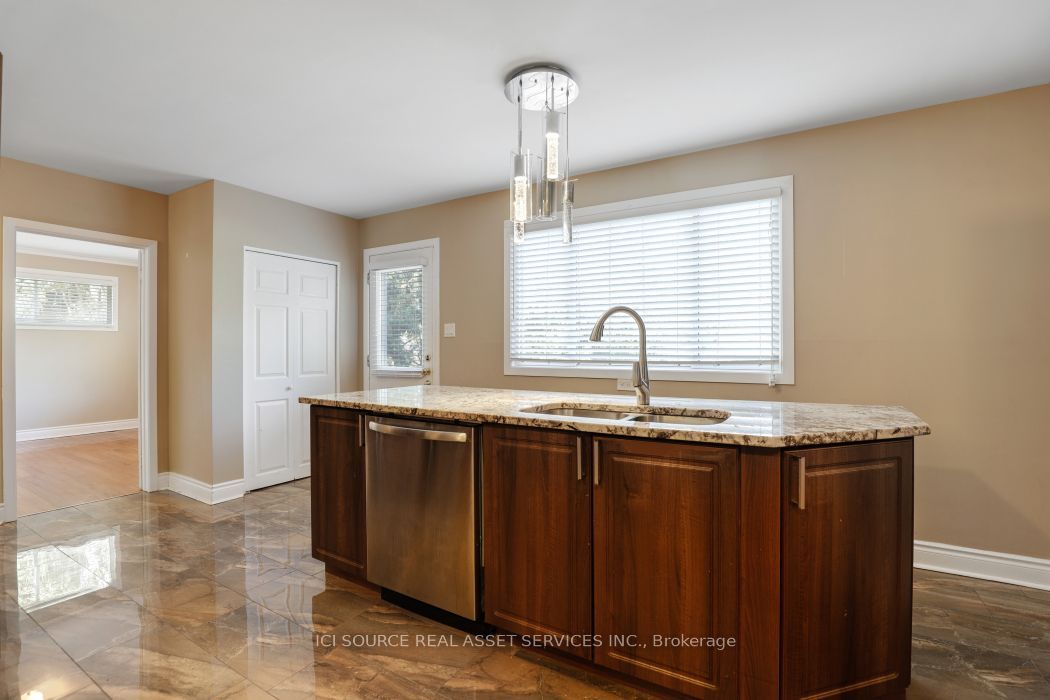 1371 Kilborn Avenue Property Photo 17
