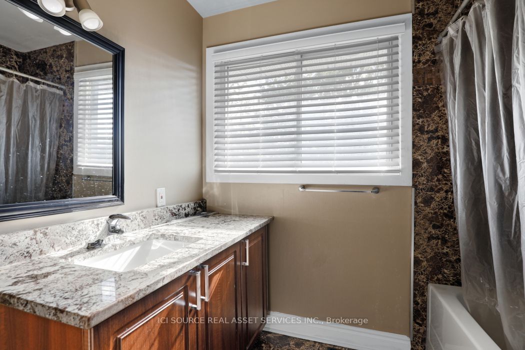 1371 Kilborn Avenue Property Photo 29