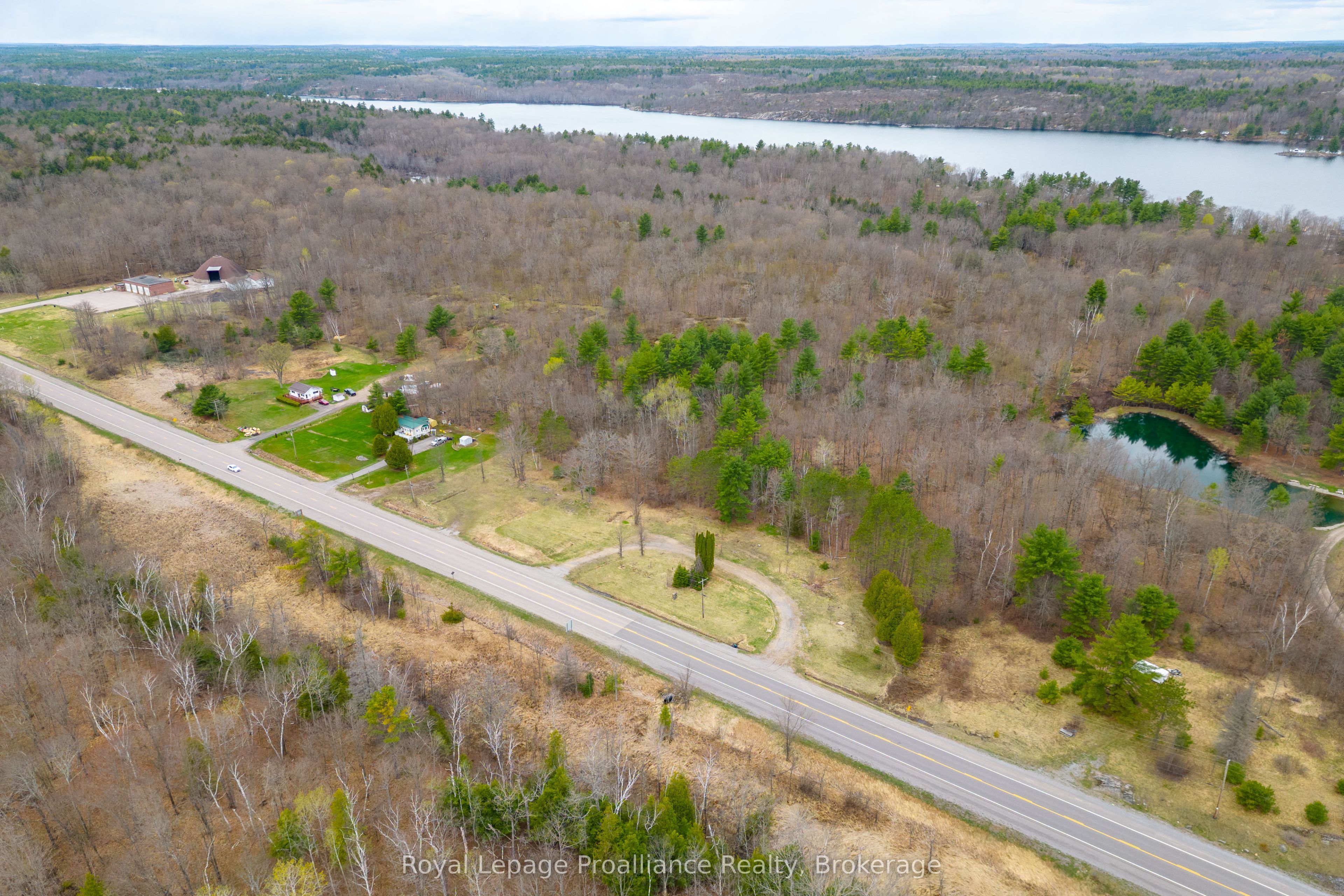 29200 Highway 7 Property Photo 16