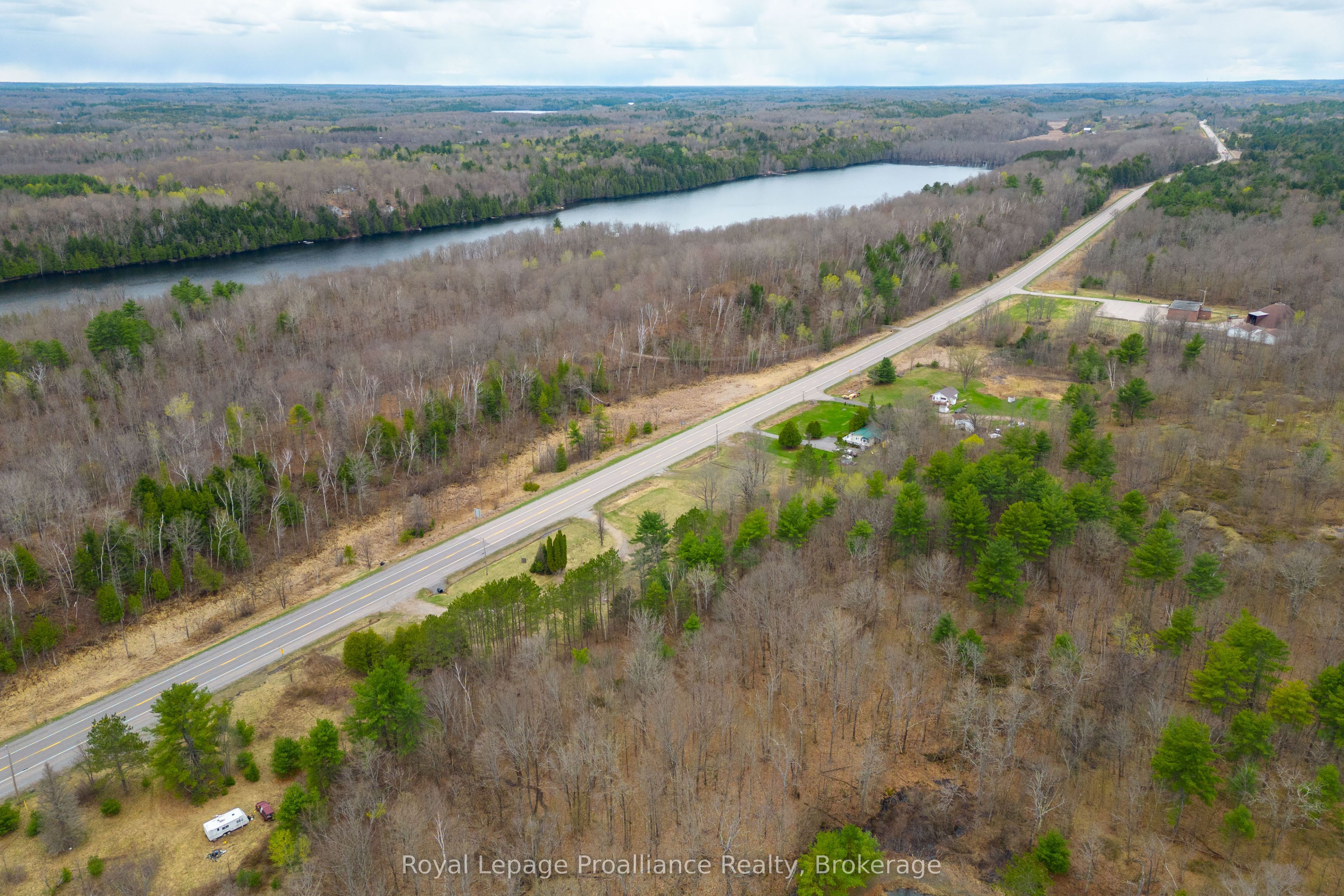 29200 Highway 7 Property Photo 22