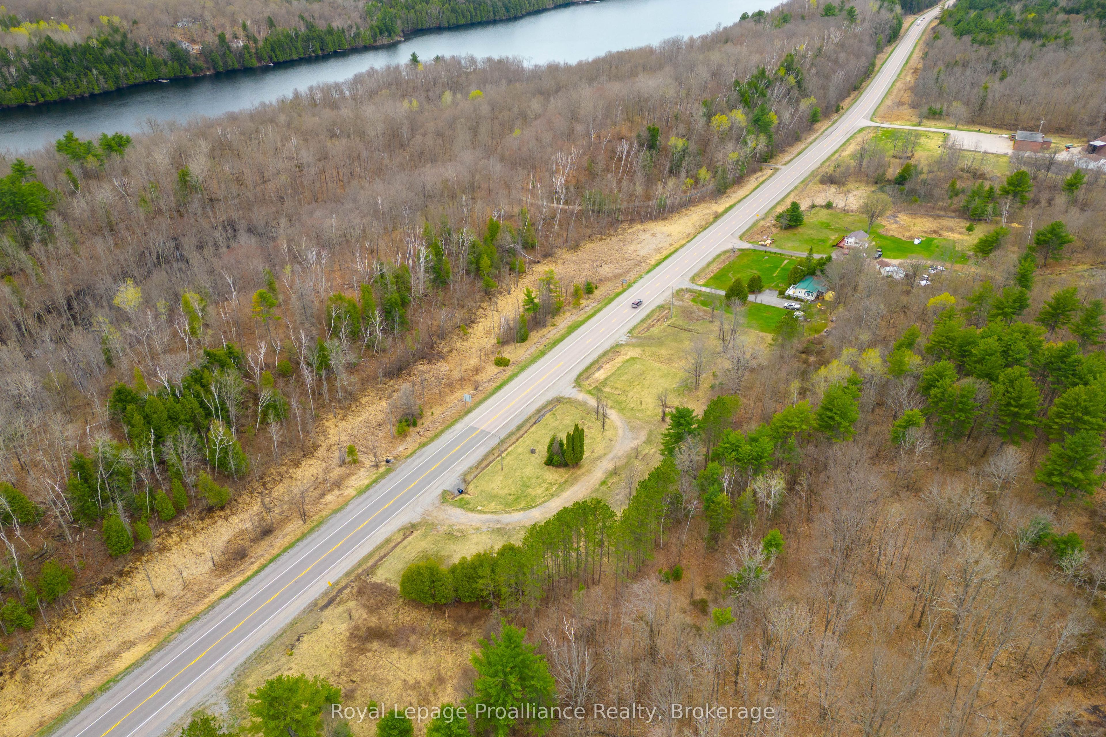 29200 Highway 7 Property Photo 23