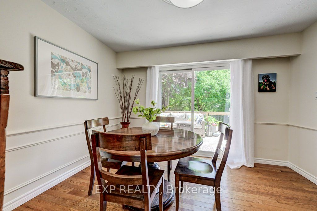 194 Dundas Street E Property Photo 8