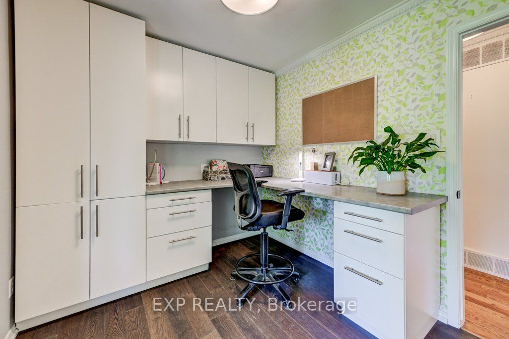194 Dundas Street E Property Photo 19