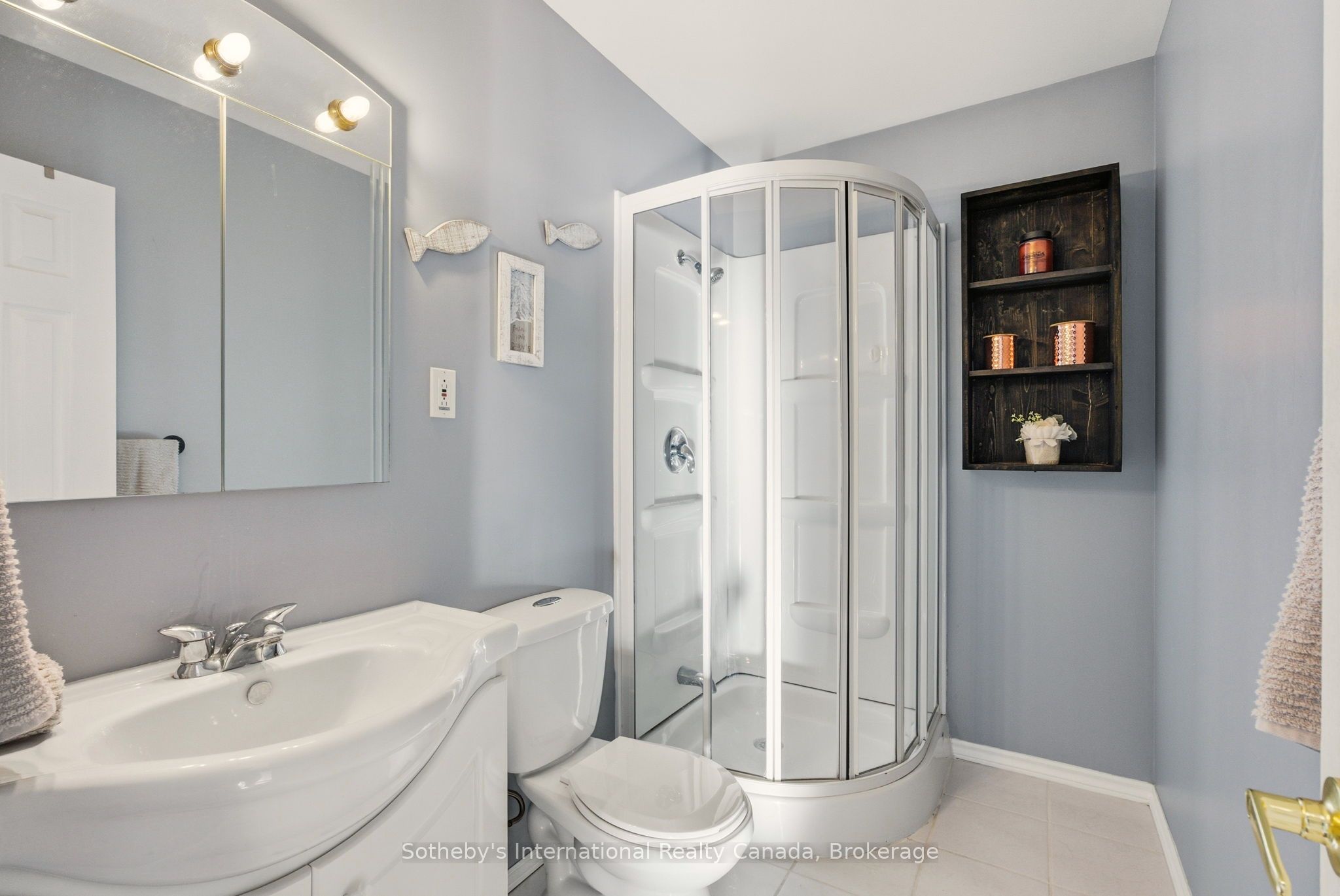 126 Chapman Drive S Property Photo 31