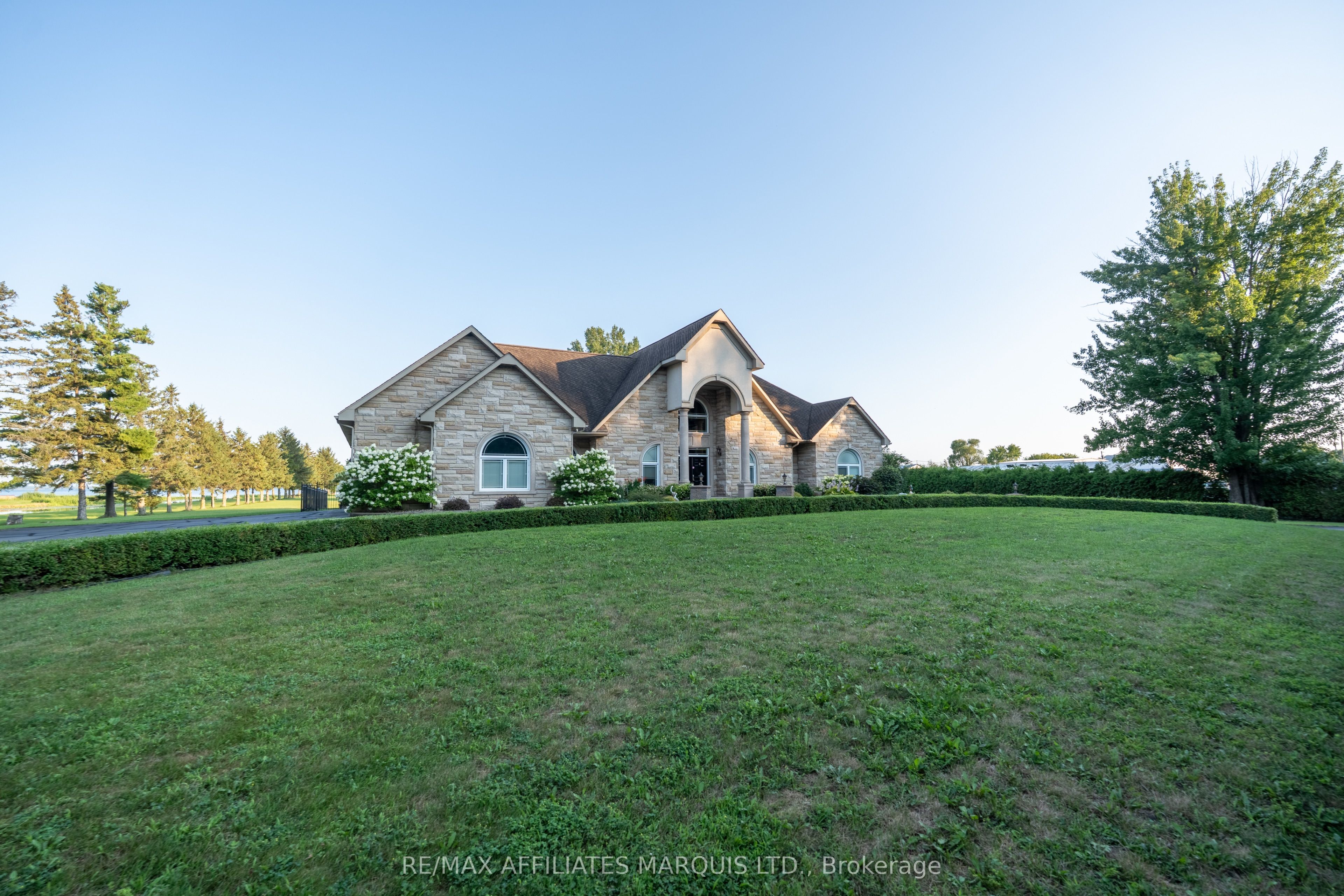 20190 County Rd 2 Road Property Photo 1