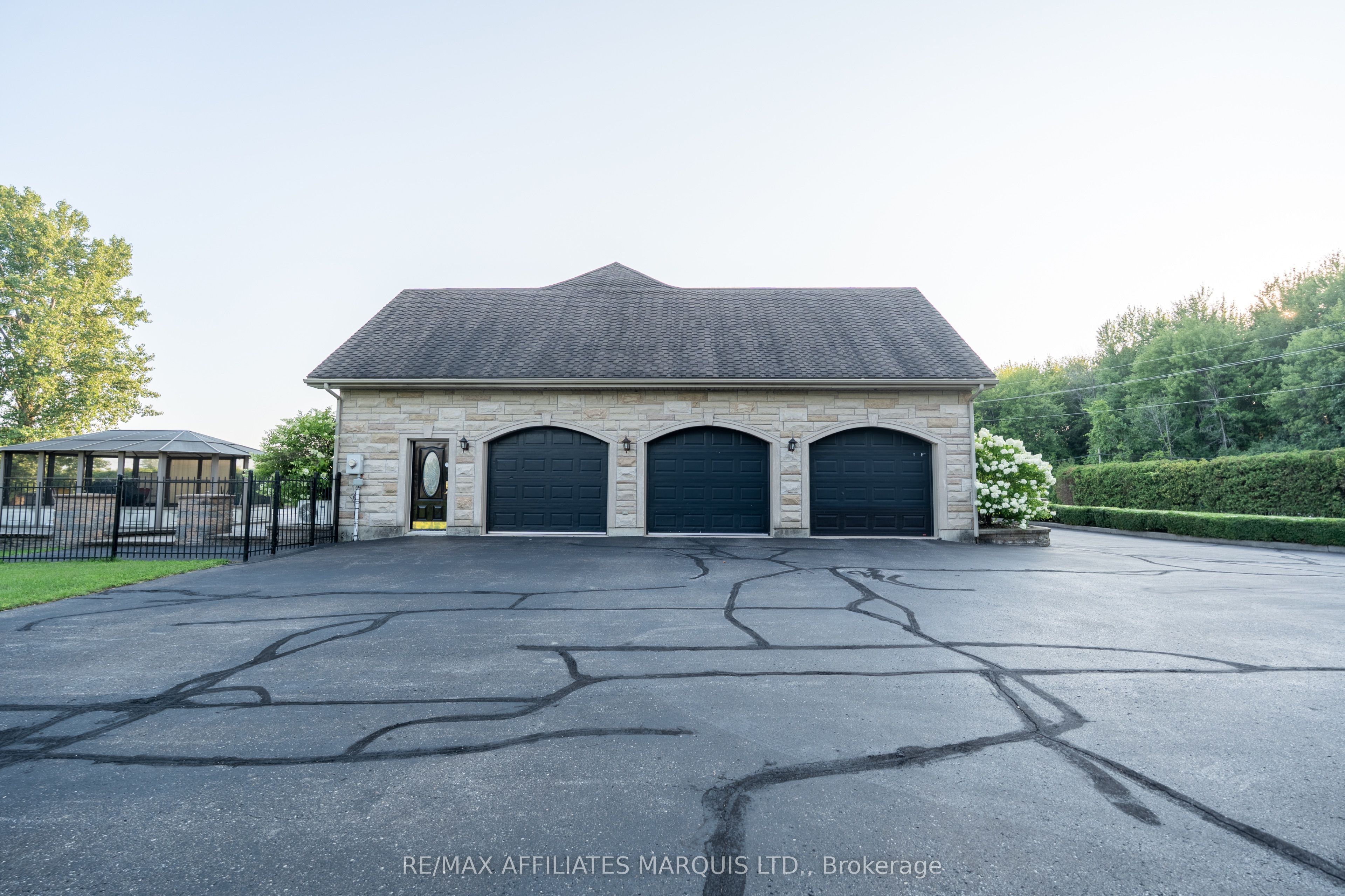 20190 County Rd 2 Road Property Photo 25