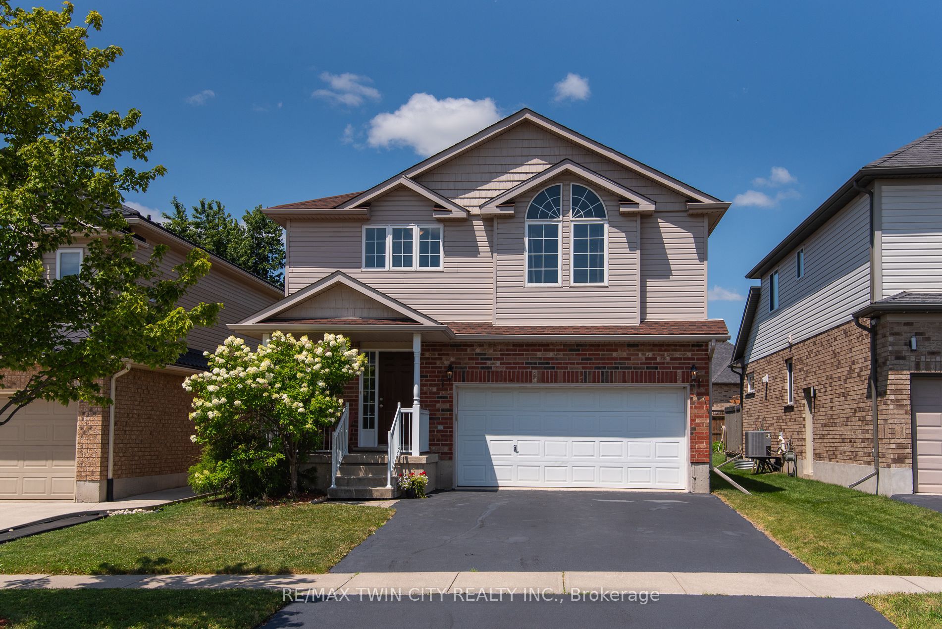 24 Joseph Lichti Lane Property Photo 1