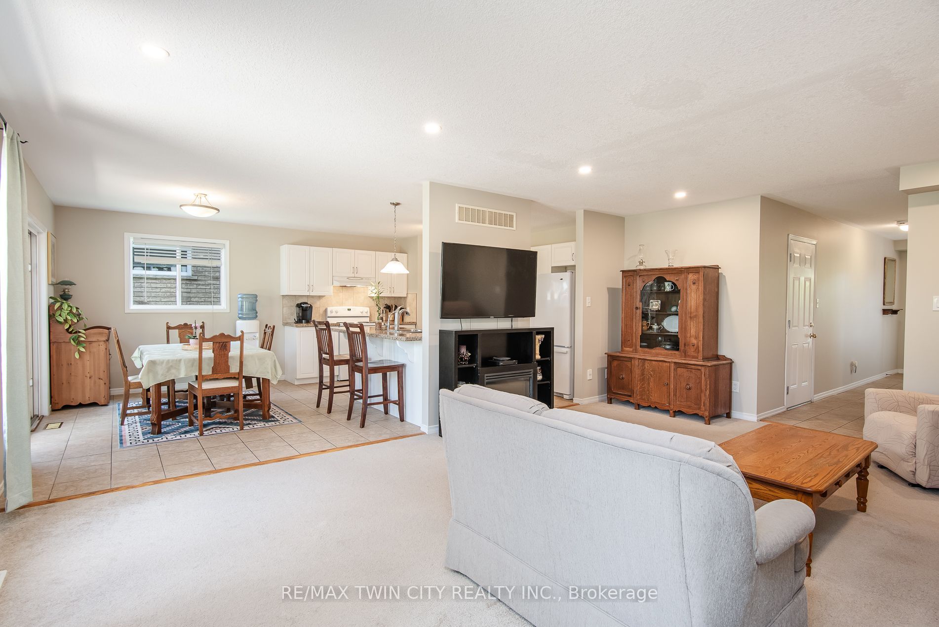 24 Joseph Lichti Lane Property Photo 19
