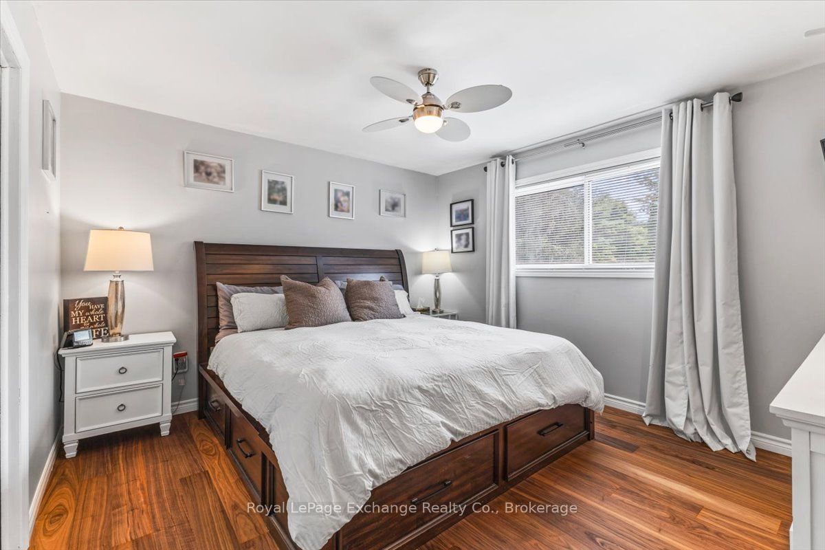 377 Princes Street S Property Photo 12