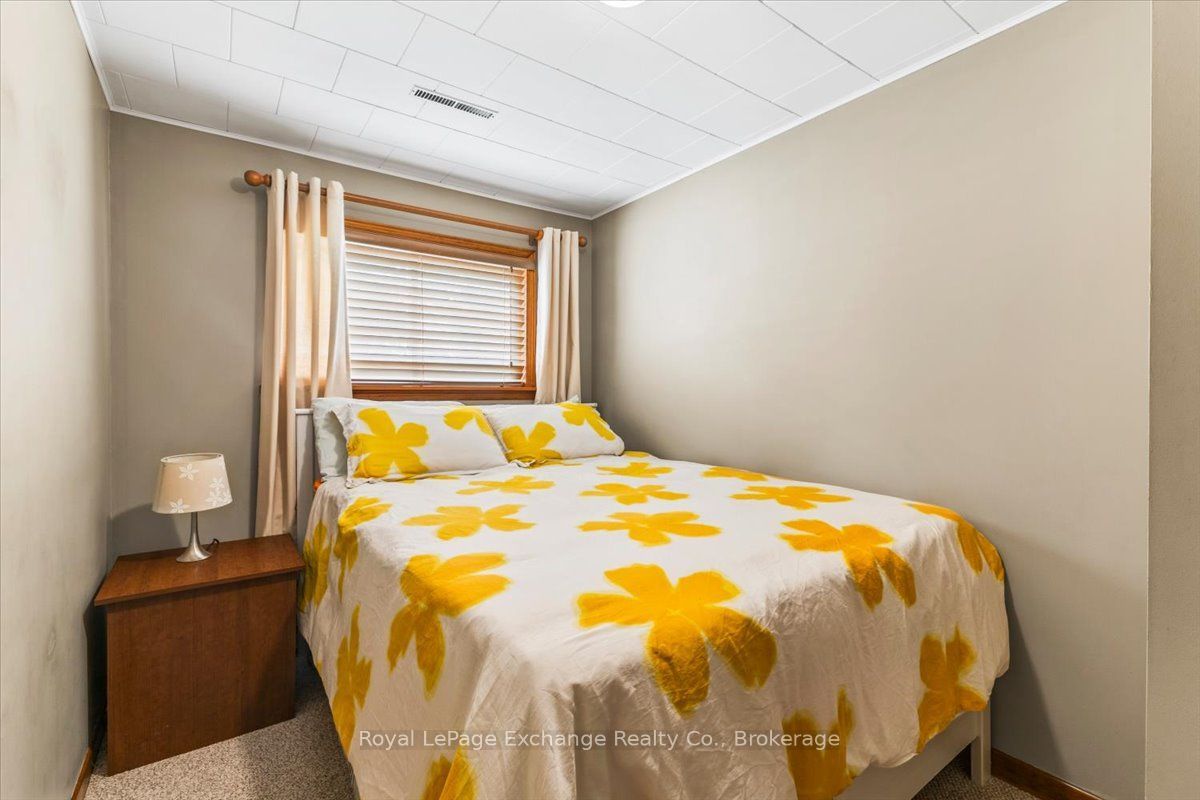 377 Princes Street S Property Photo 22