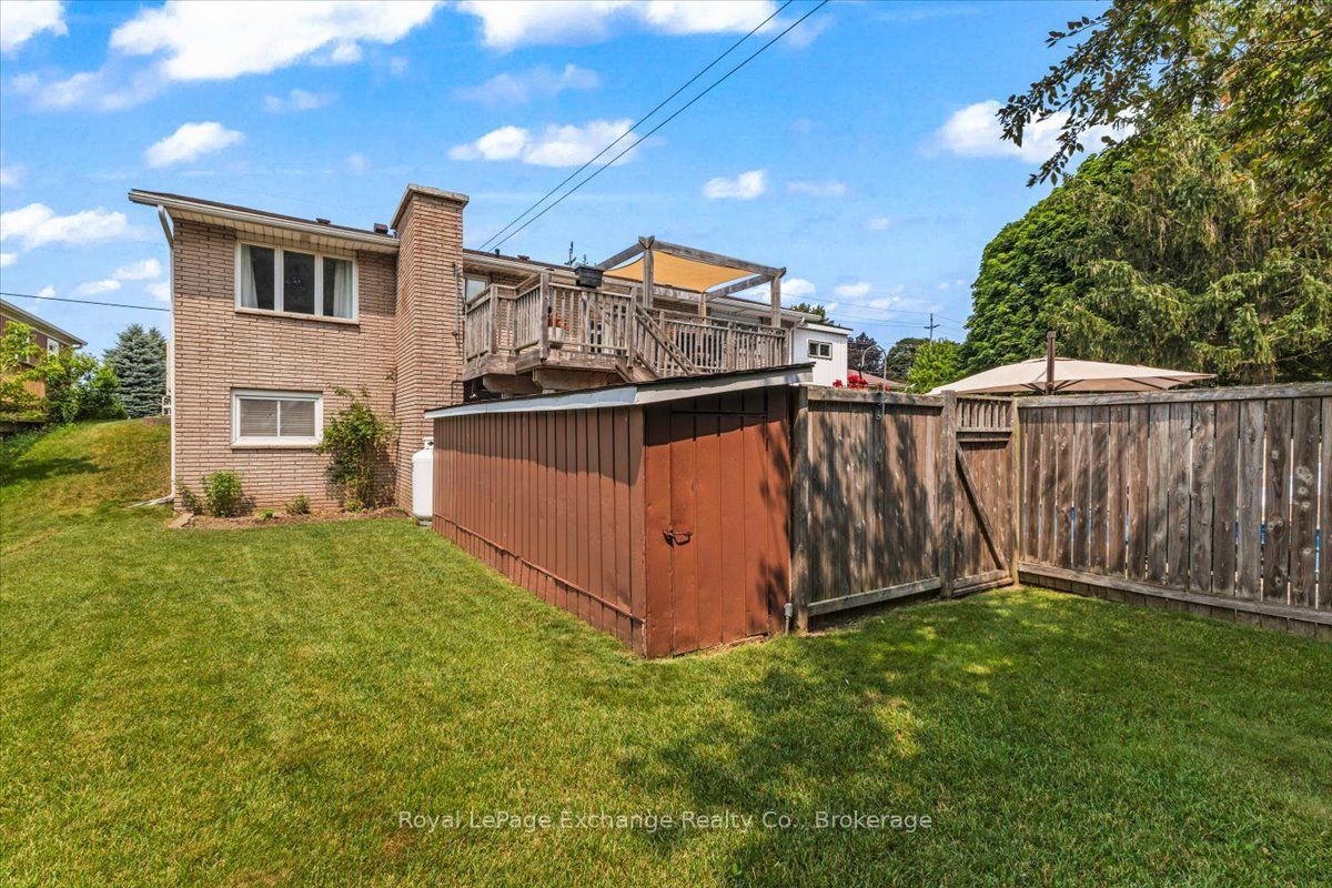 377 Princes Street S Property Photo 28