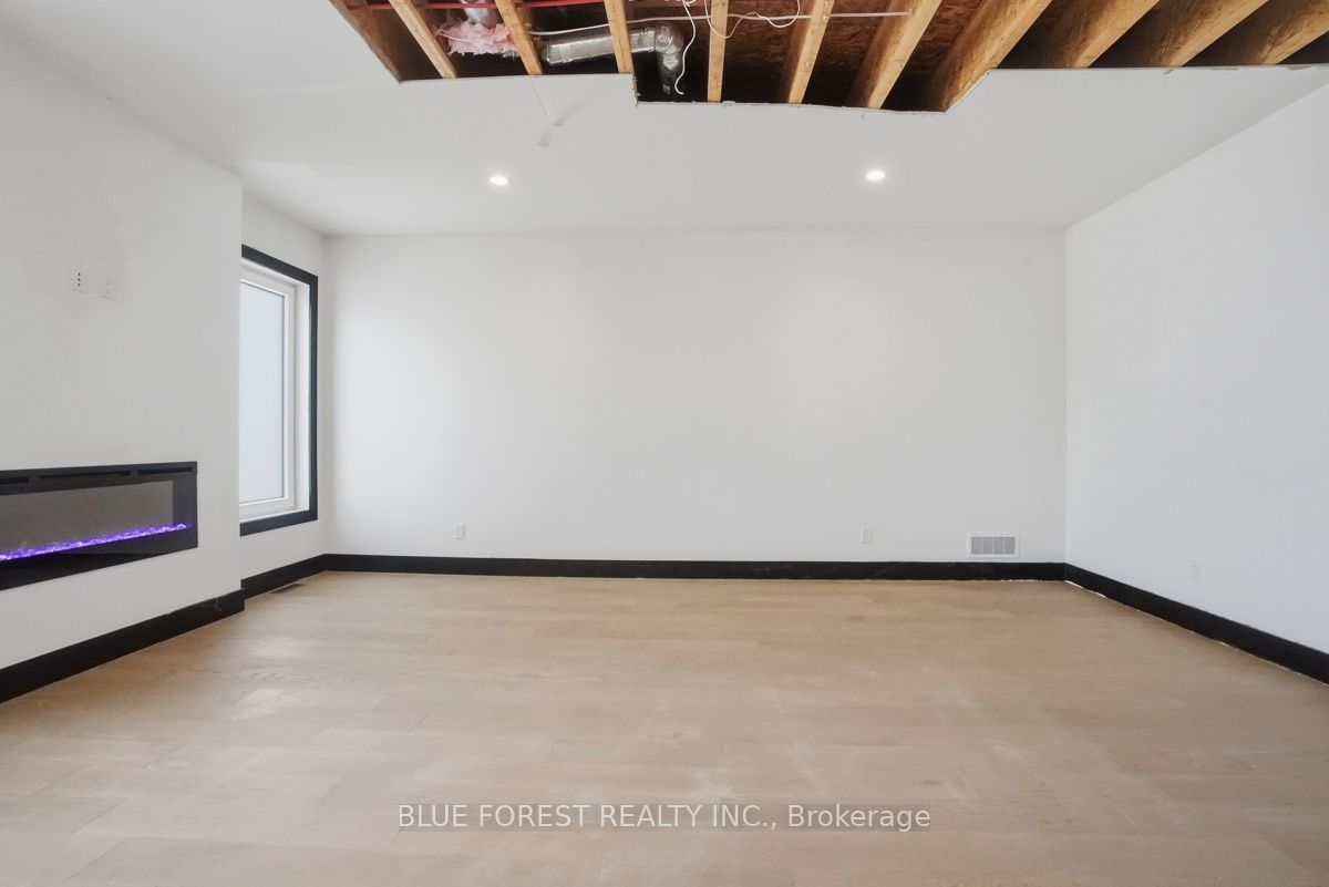 40 Locky Lane Property Photo 9