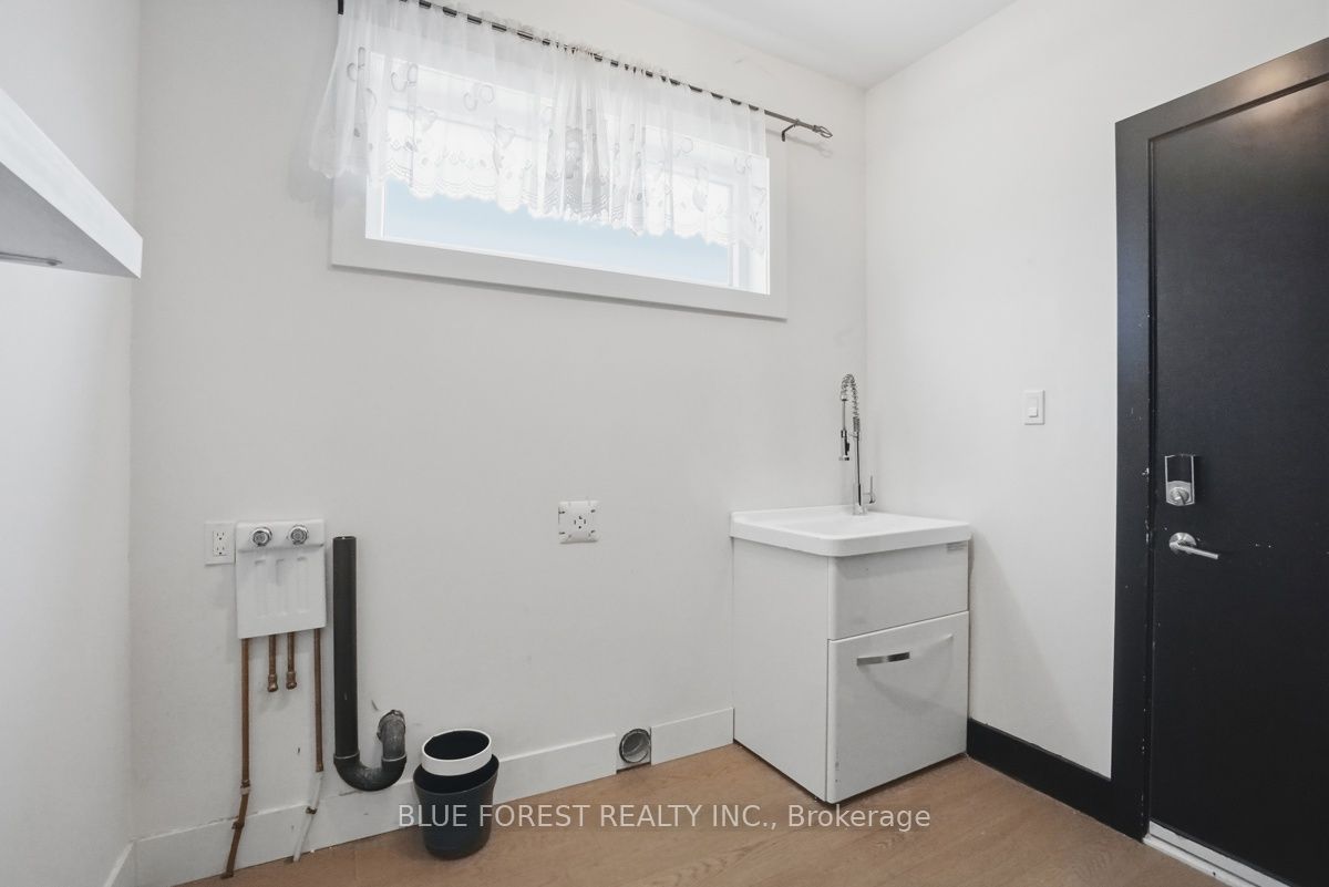 40 Locky Lane Property Photo 12