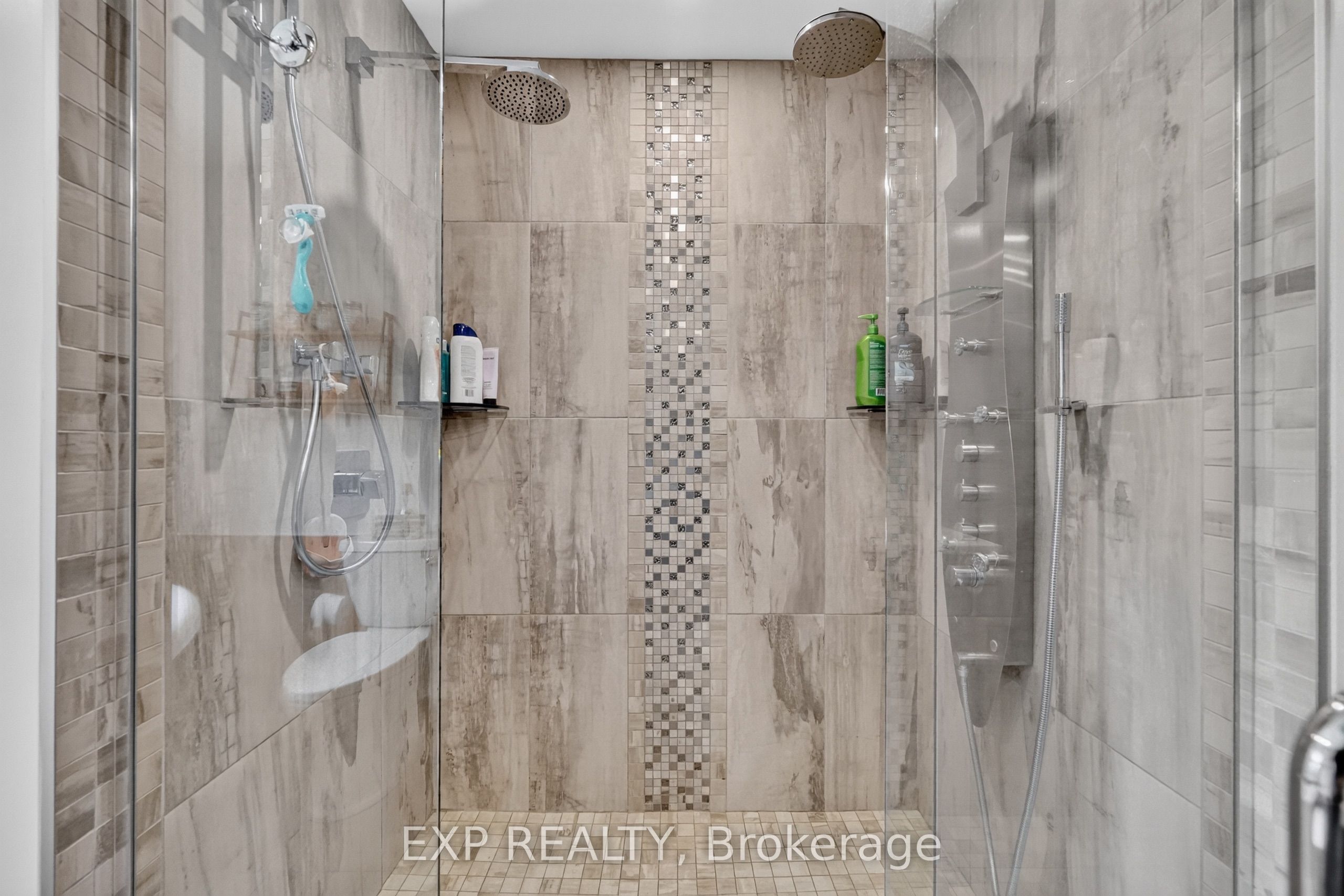 2737 Bouvier Road Property Photo 19