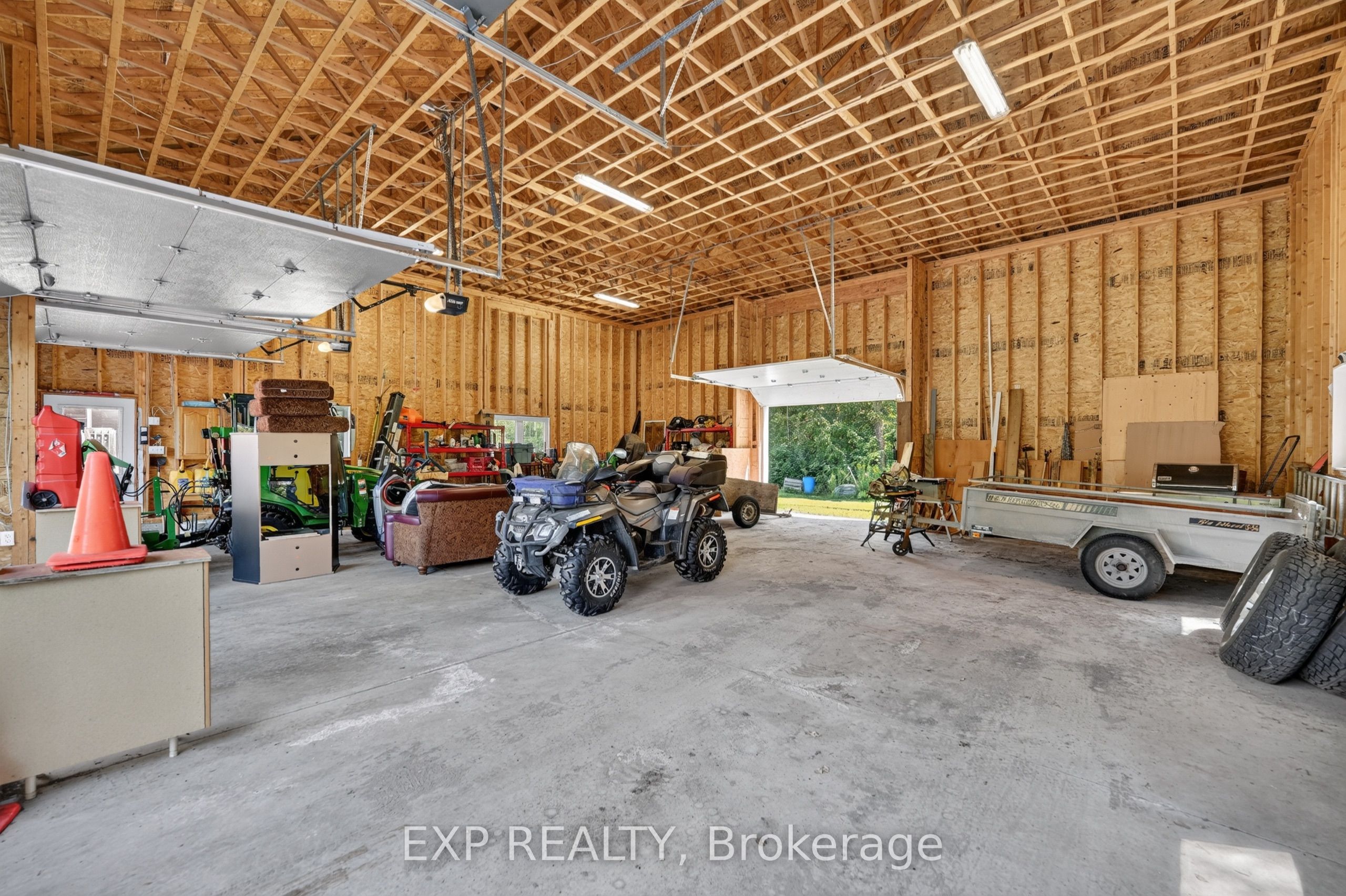 2737 Bouvier Road Property Photo 29