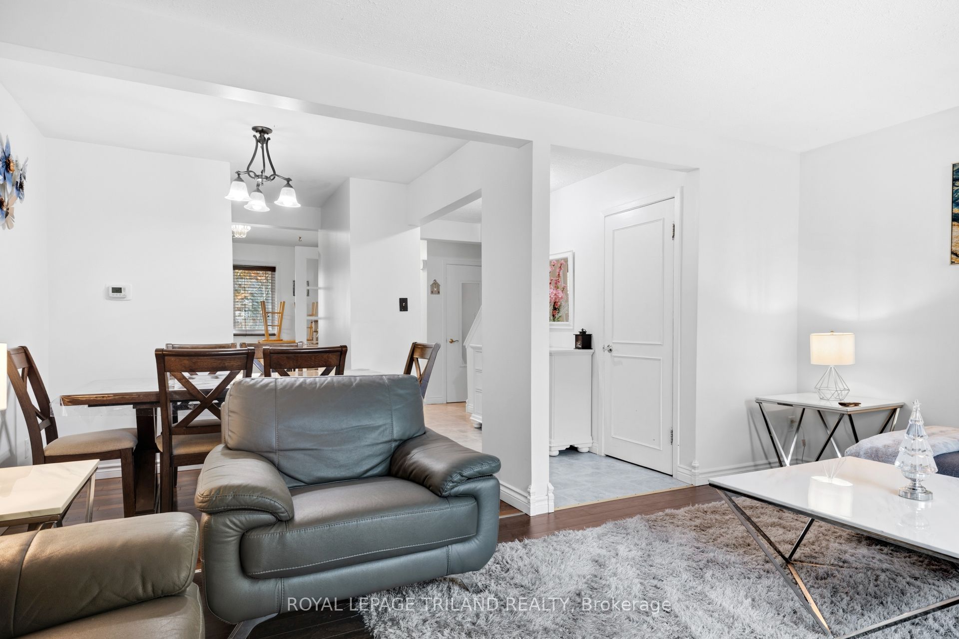 775 Osgoode Drive 30 Property Photo 13