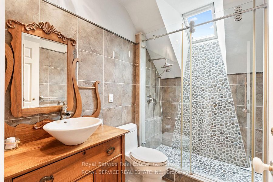 435 Bland Line Property Photo 29