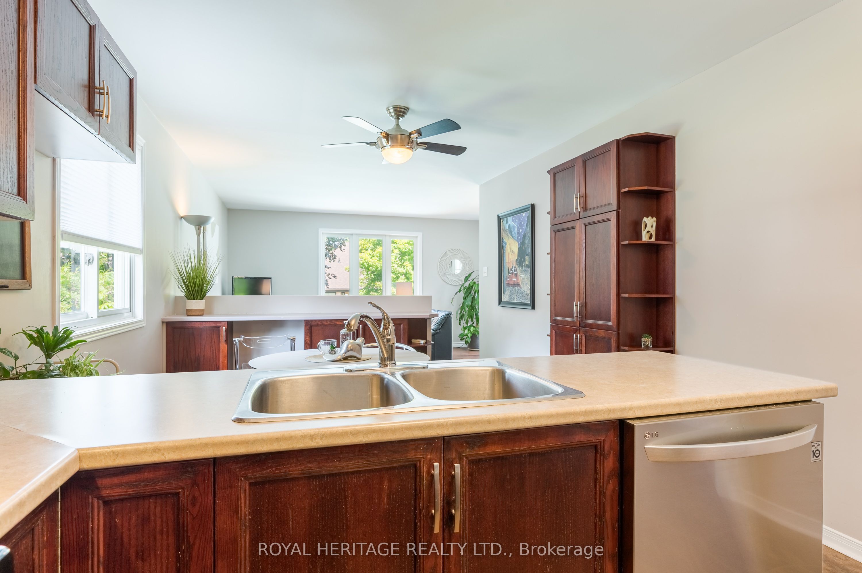 258 Franmor Drive Property Photo 14