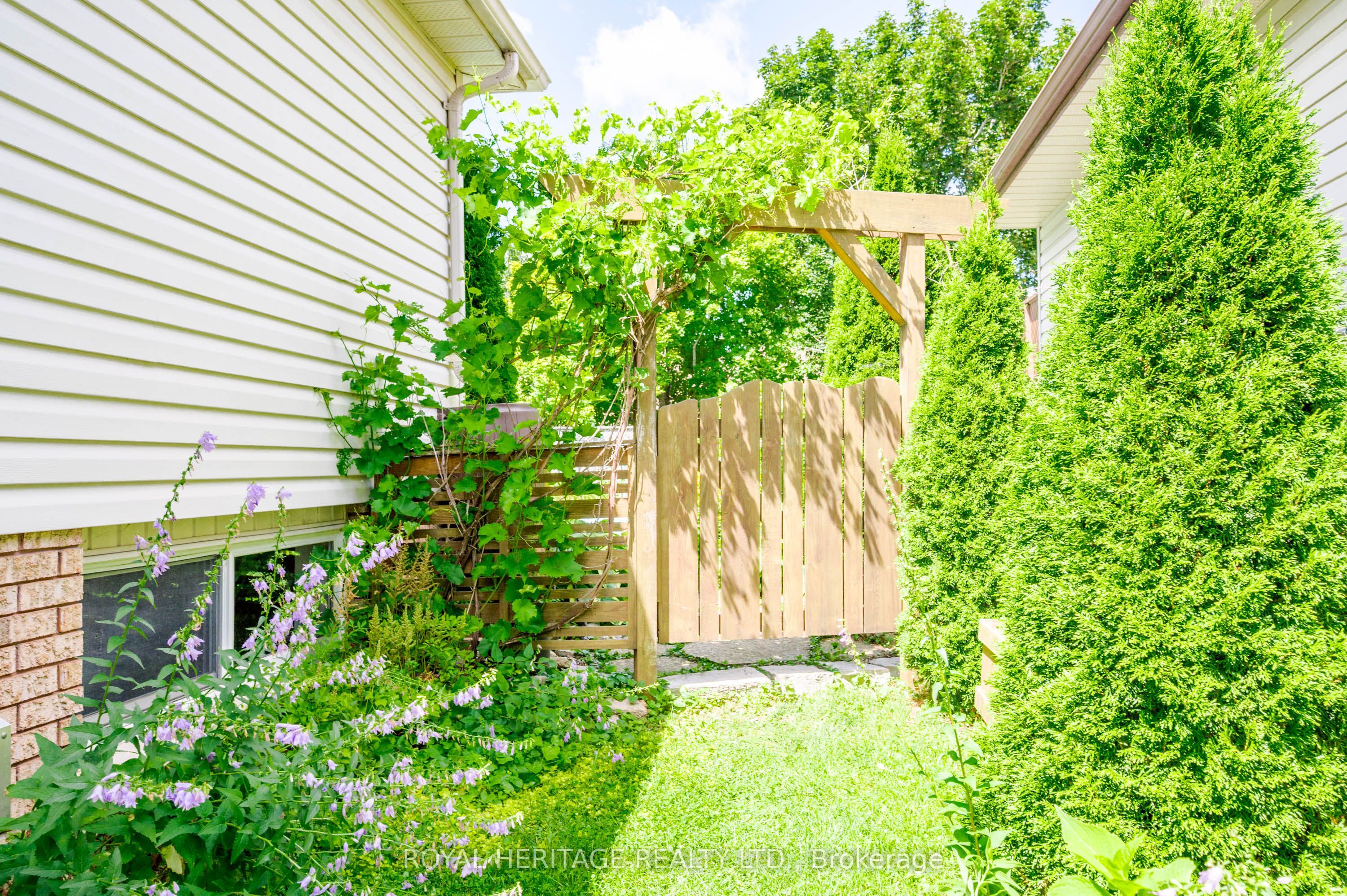 258 Franmor Drive Property Photo 43