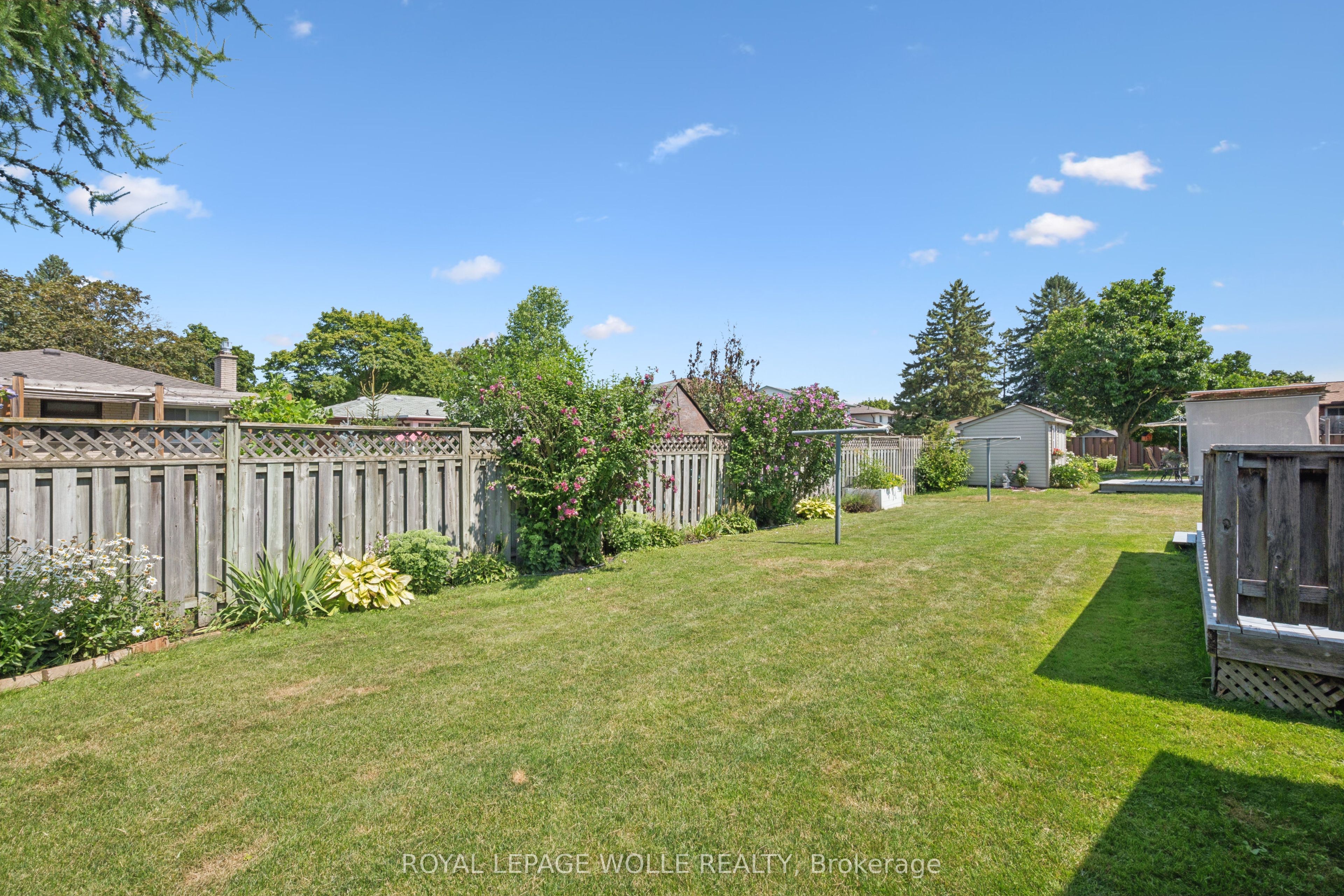 18 Strathcona Crescent Property Photo 34