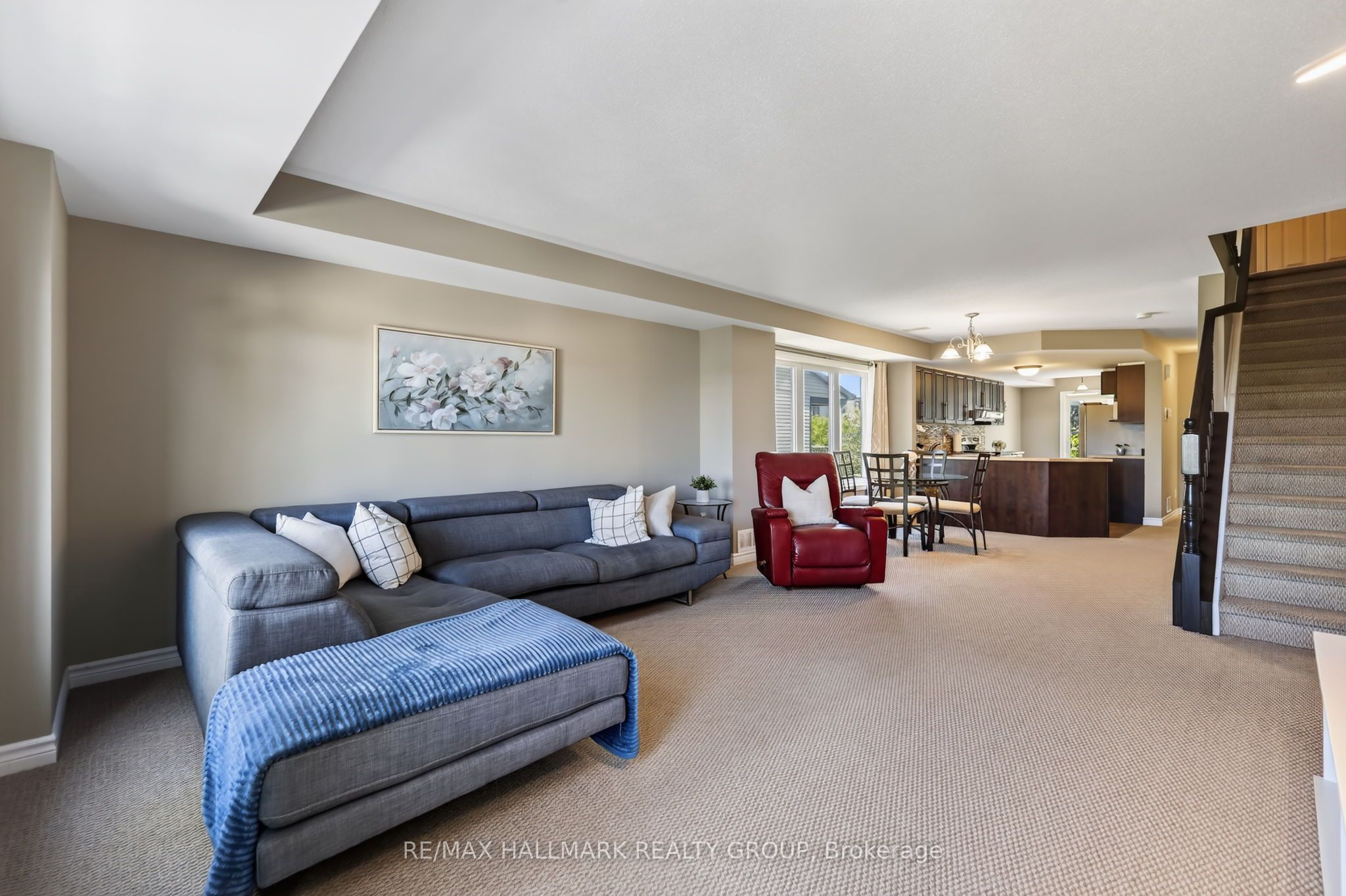 62 Argent Private Property Photo 15